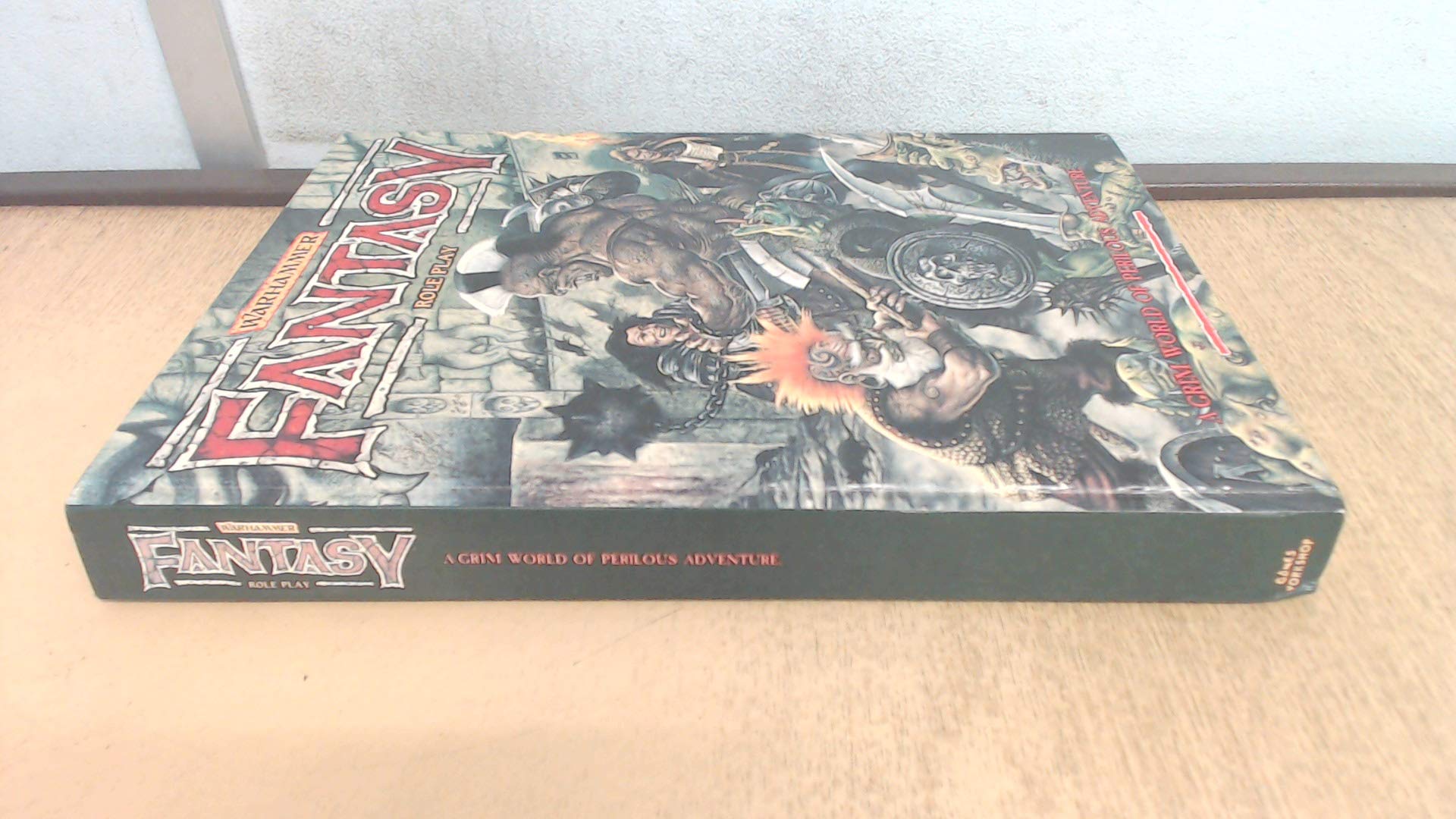 Warhammer Fantasy Roleplay: A Grim World of Perilous Adventure (Warhammer Fantasy Roleplay S.) Leisure & Fun