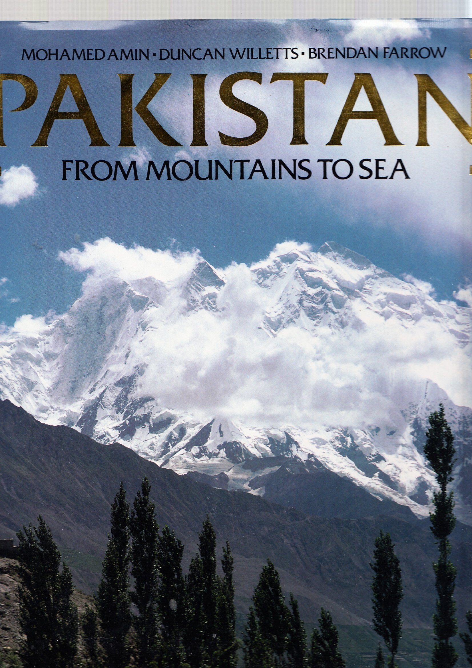 Pakistan: From Mountains to Sea Travel