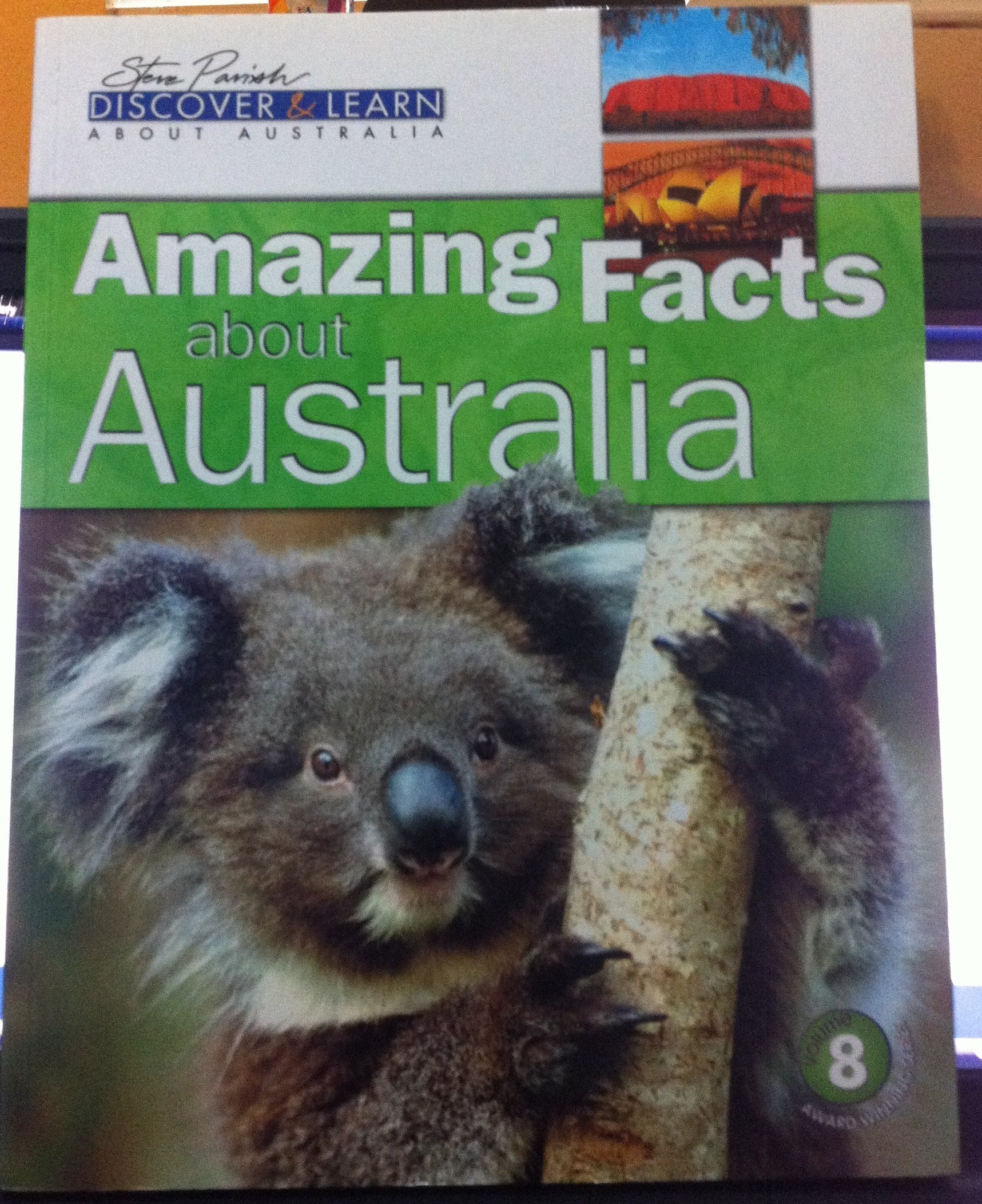 Amazing Facts about Australia Books