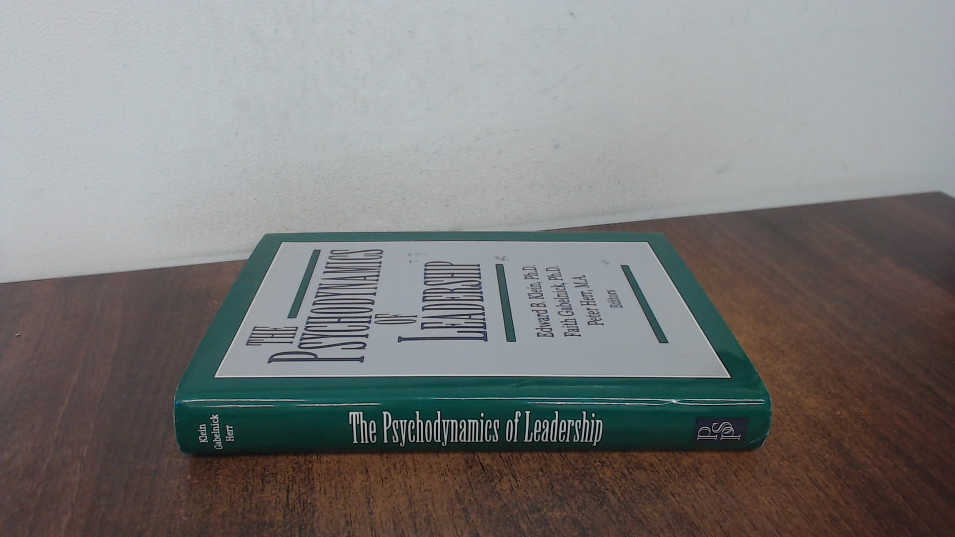 The Psychodynamics of Leadership Psychology