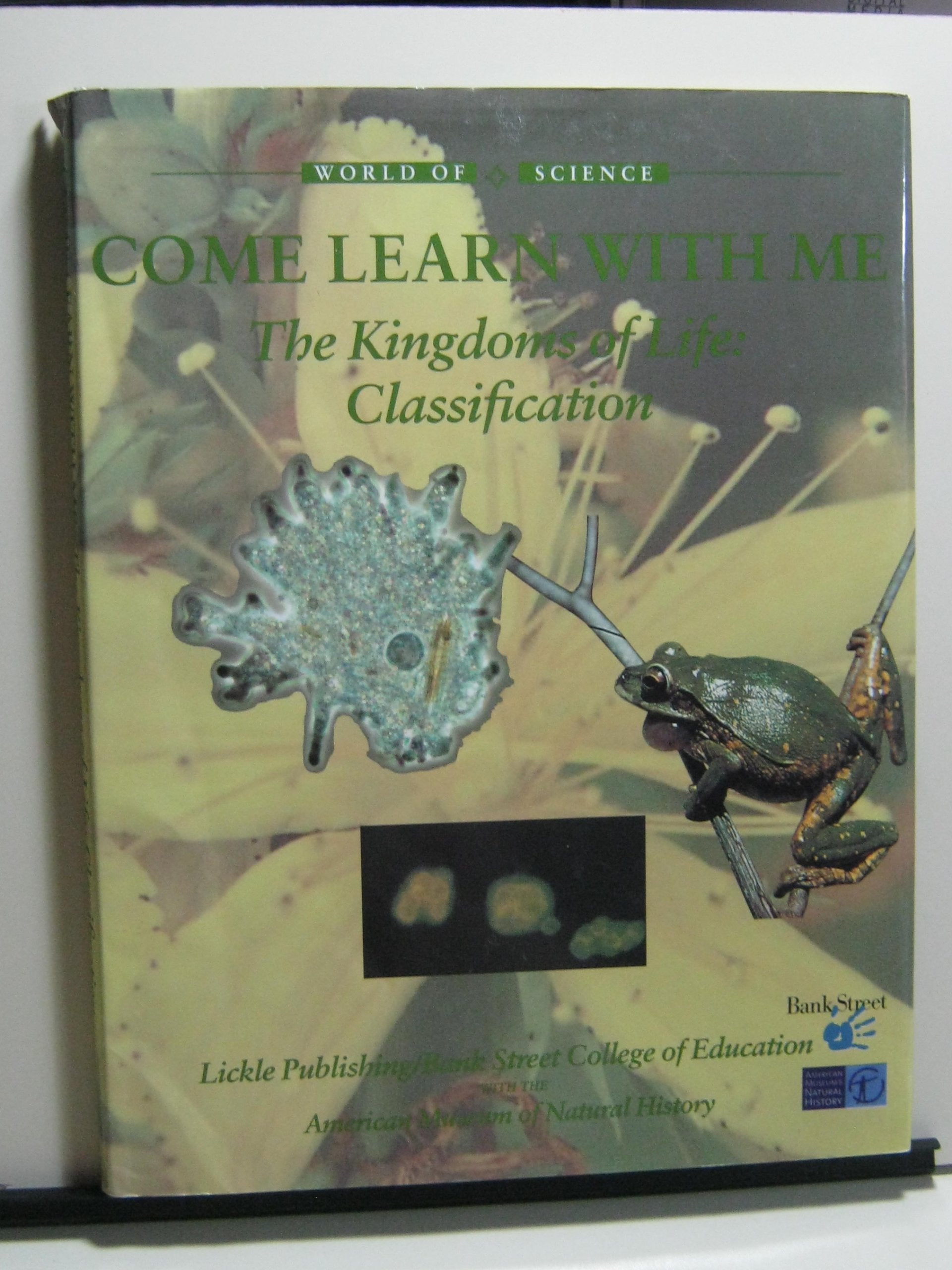 The Kingdoms of Life: Classification book