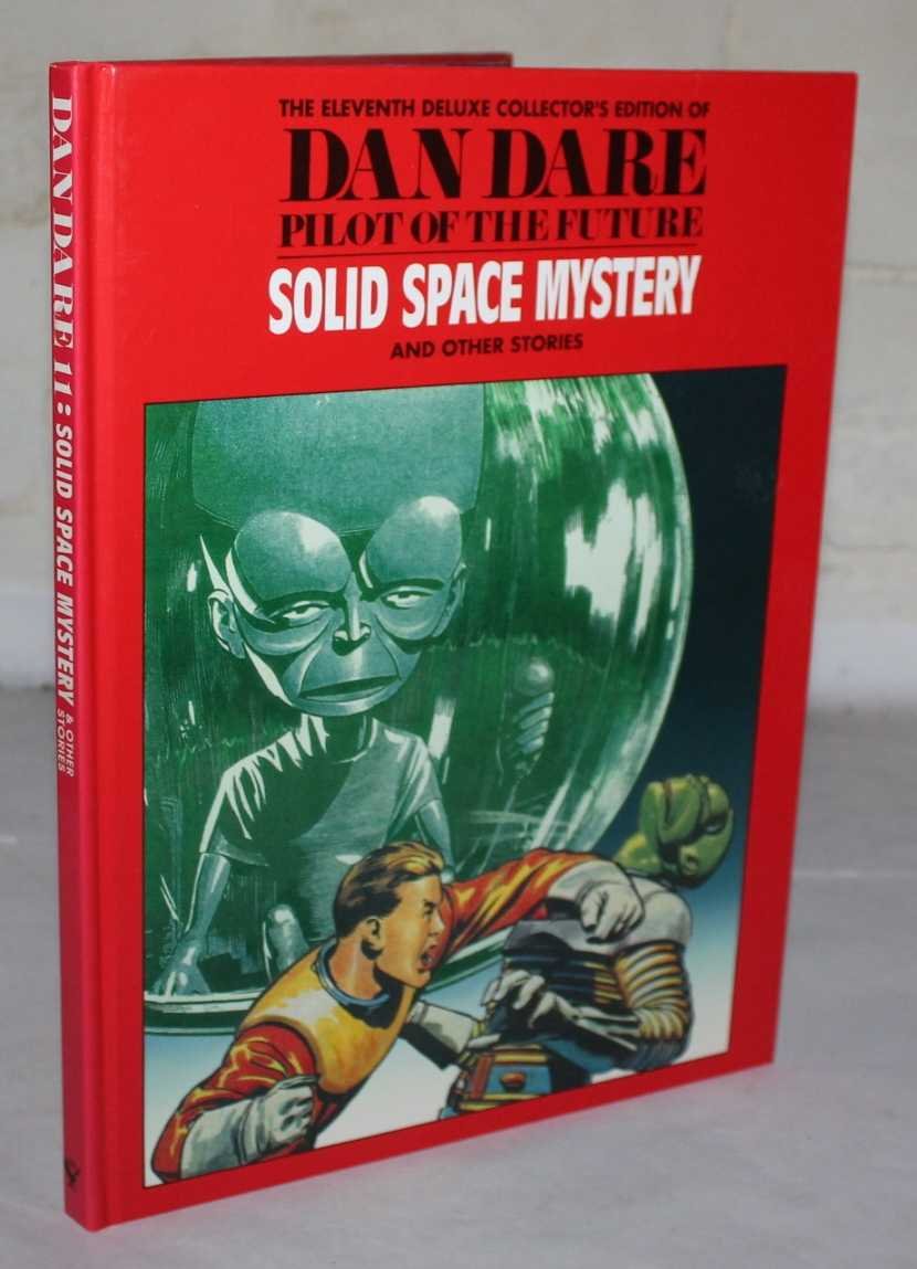 Solid Space Mystery and Other Stories (v. 11) (Dan Dare Deluxe Collector's Editions) Manga