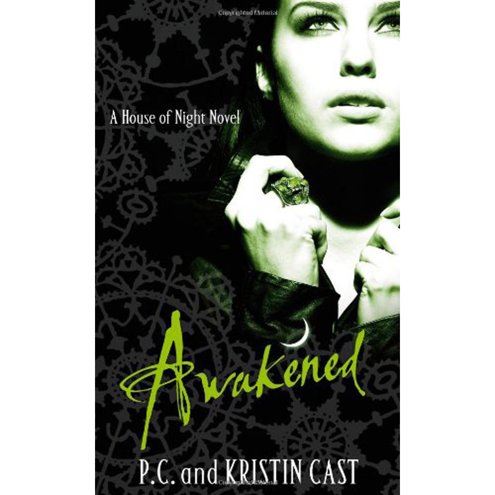 Awakened: Number 8 in series (House of Night, Band 8) Fantasy & Sci-Fi