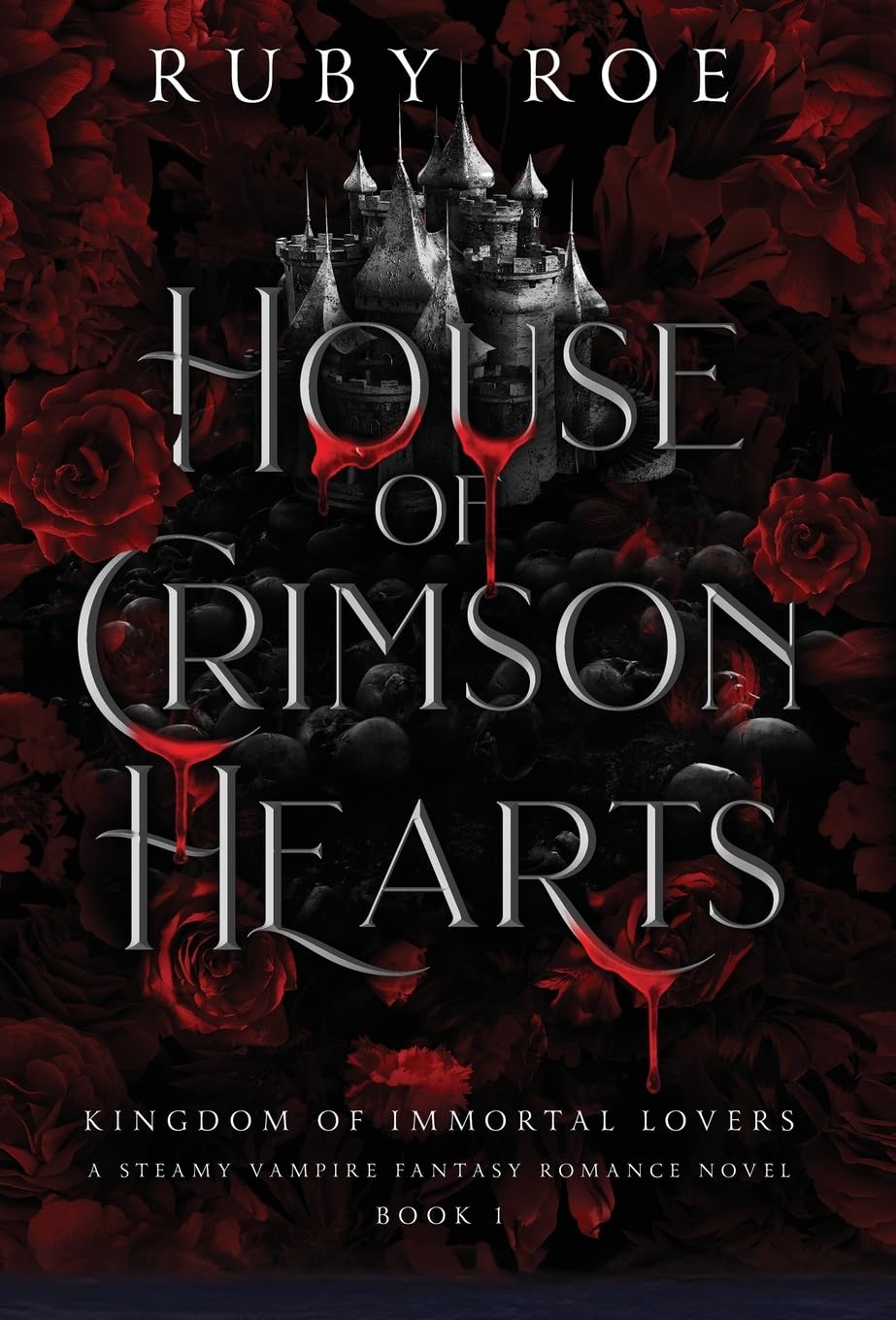 House of Crimson Hearts: A Steamy Vampire Fantasy Romance (Kingdom of Immortal Lovers, Band 1) LGBTQ+