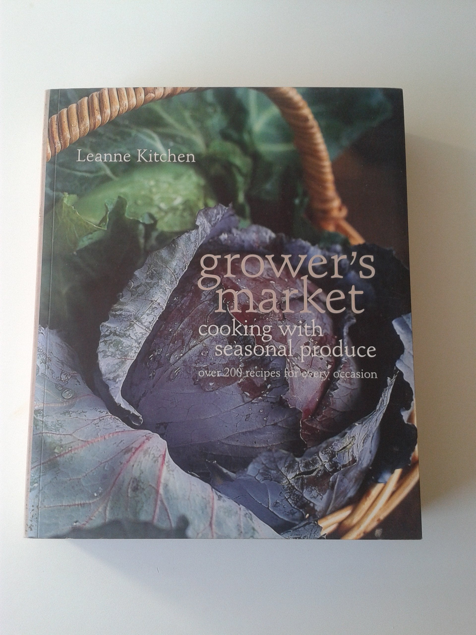 Growers Market: Cooking with Seasonal Produce book