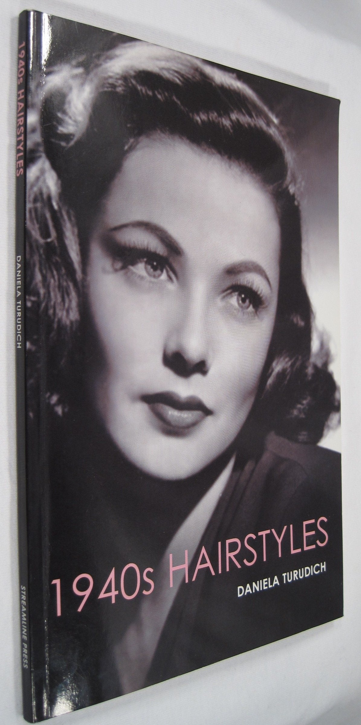 1940S Hairstyles (Vintage Living Series) Leisure, Home & Garden