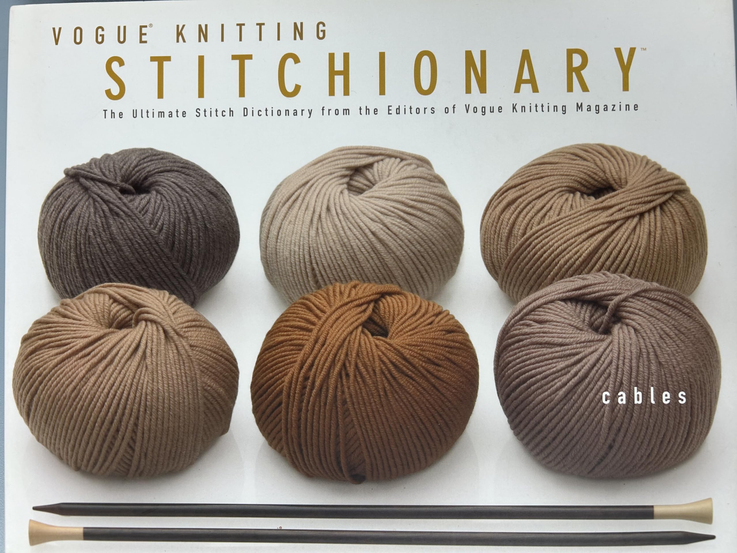 Vogue Knitting Stitchionary 2: Cables (2) book