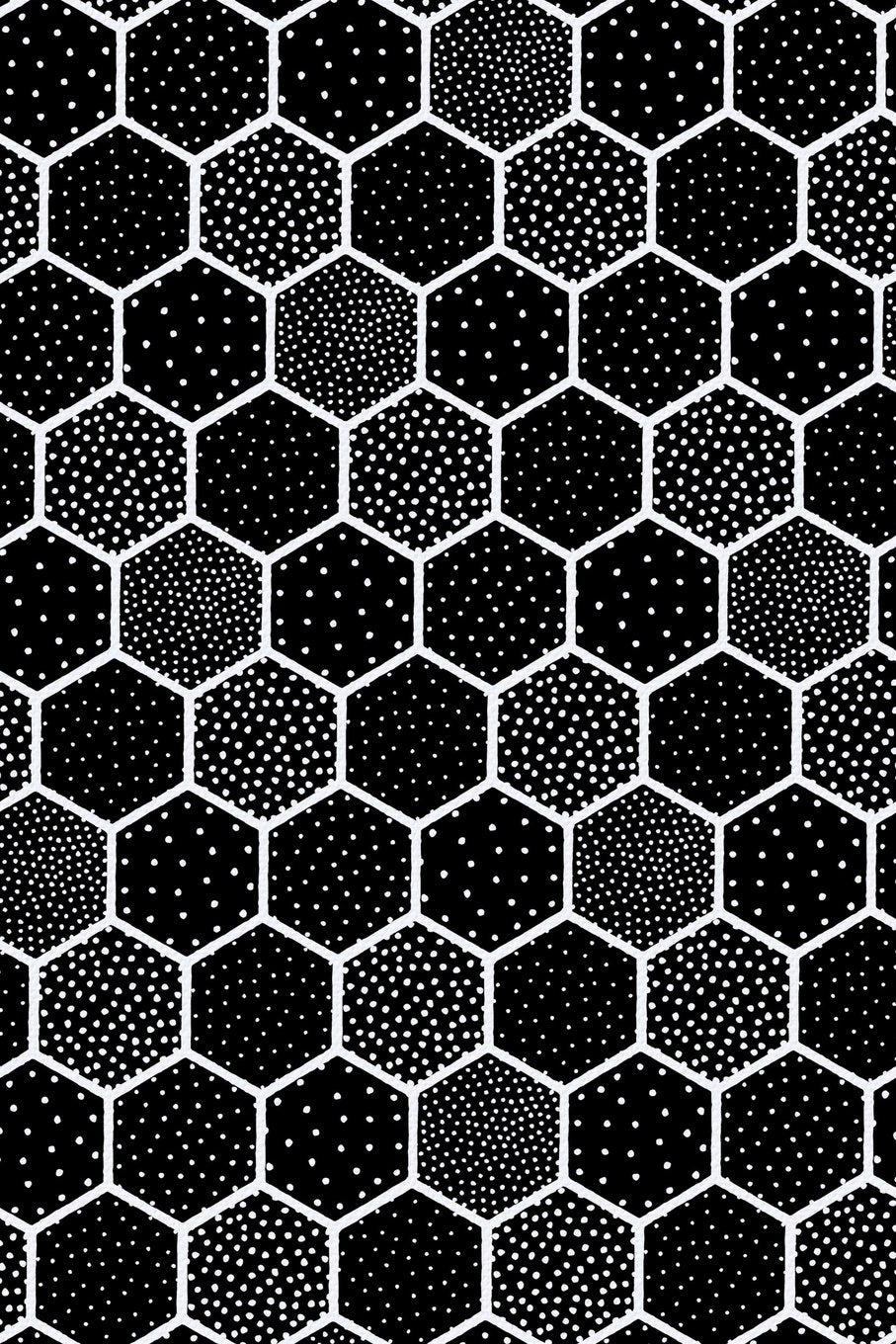 Bullet Journal Notebook Polka Dots and Hexagons Pattern 11: 162 Numbered Pages With 150 Dot Grid Pages, 6 Index Pages and 2 Key Pages For Journaling, ... To Carry Size. (Handy Dot Journal 2, Band 74) Self-help
