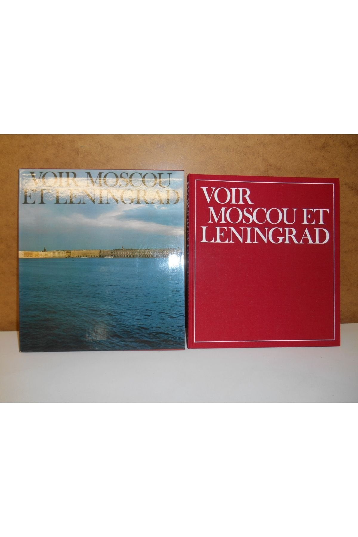 Voir Moscou et Leningrad book