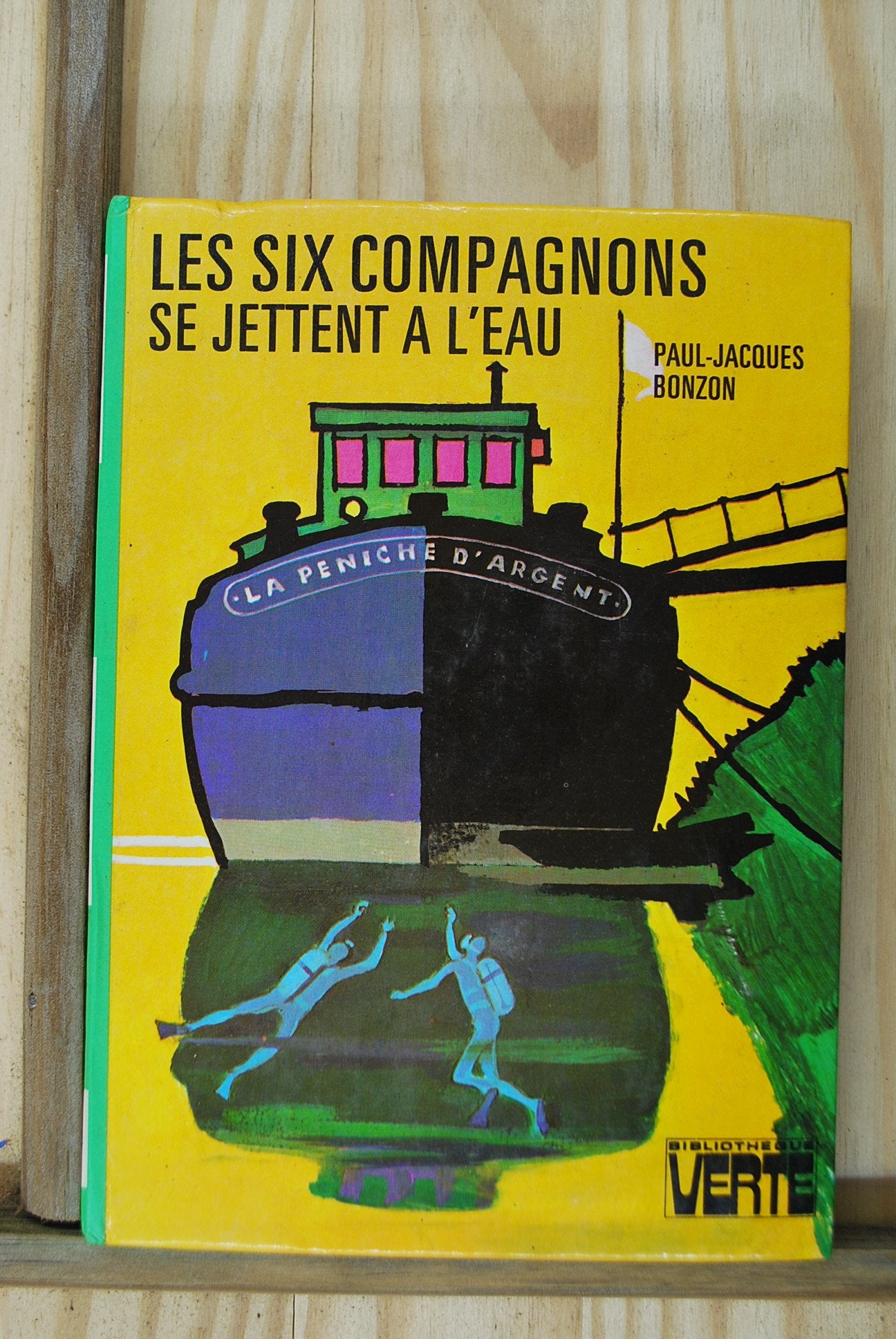 Les Six Compagnons Se Jettent A l'Eau Books