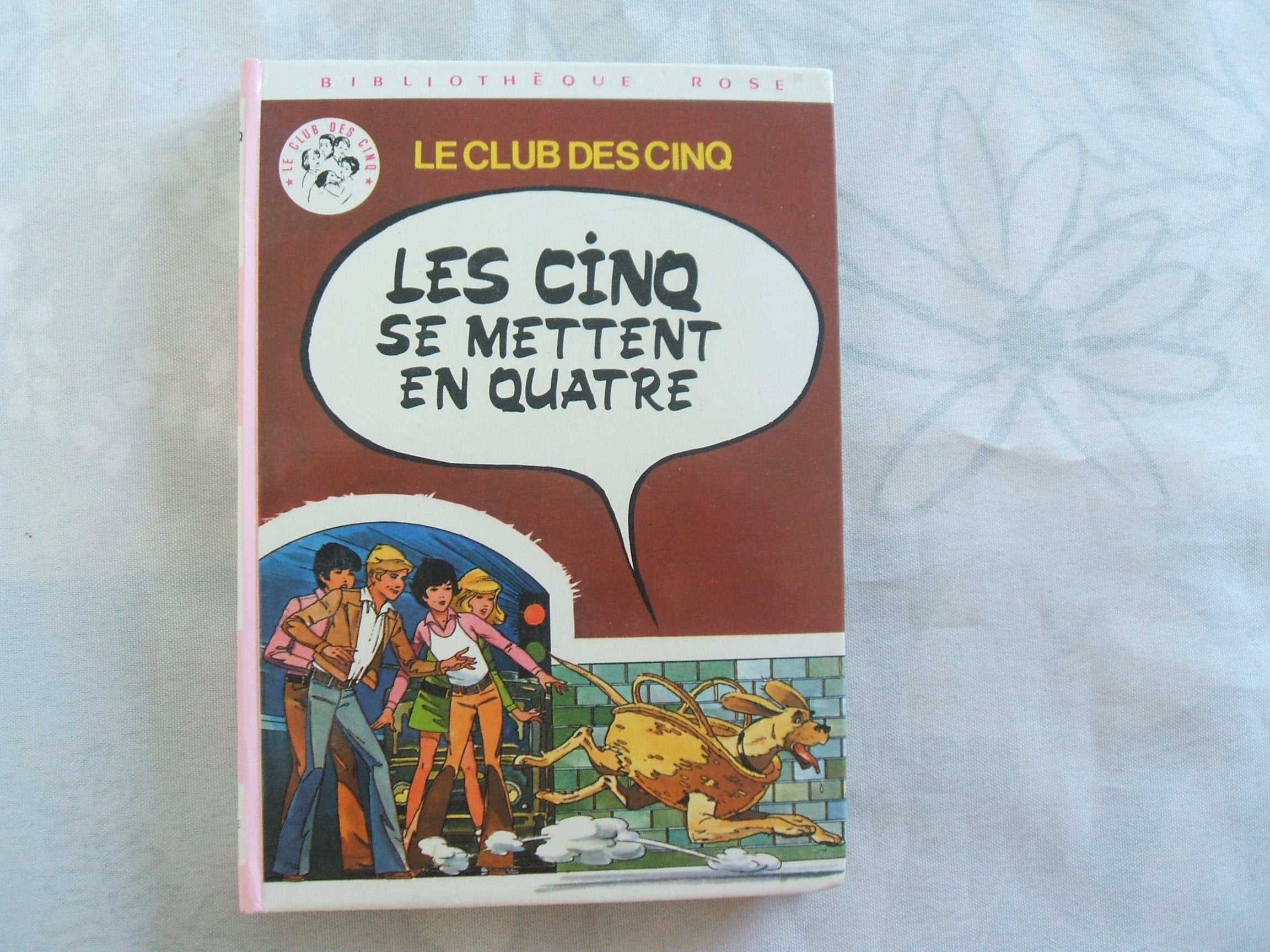 Les Cinq se mettent en quatre book