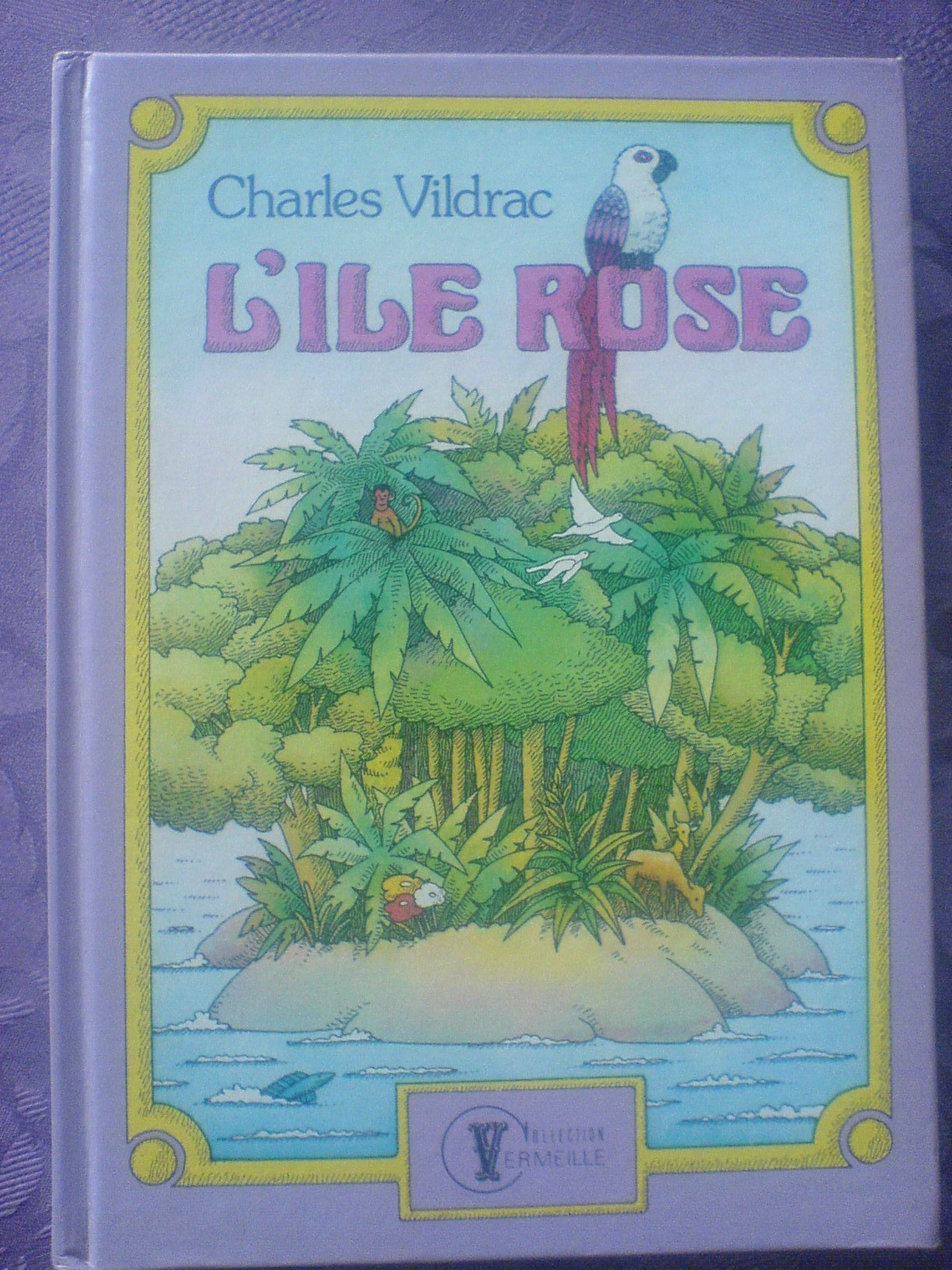 L'Île rose (Collection vermeille) Books
