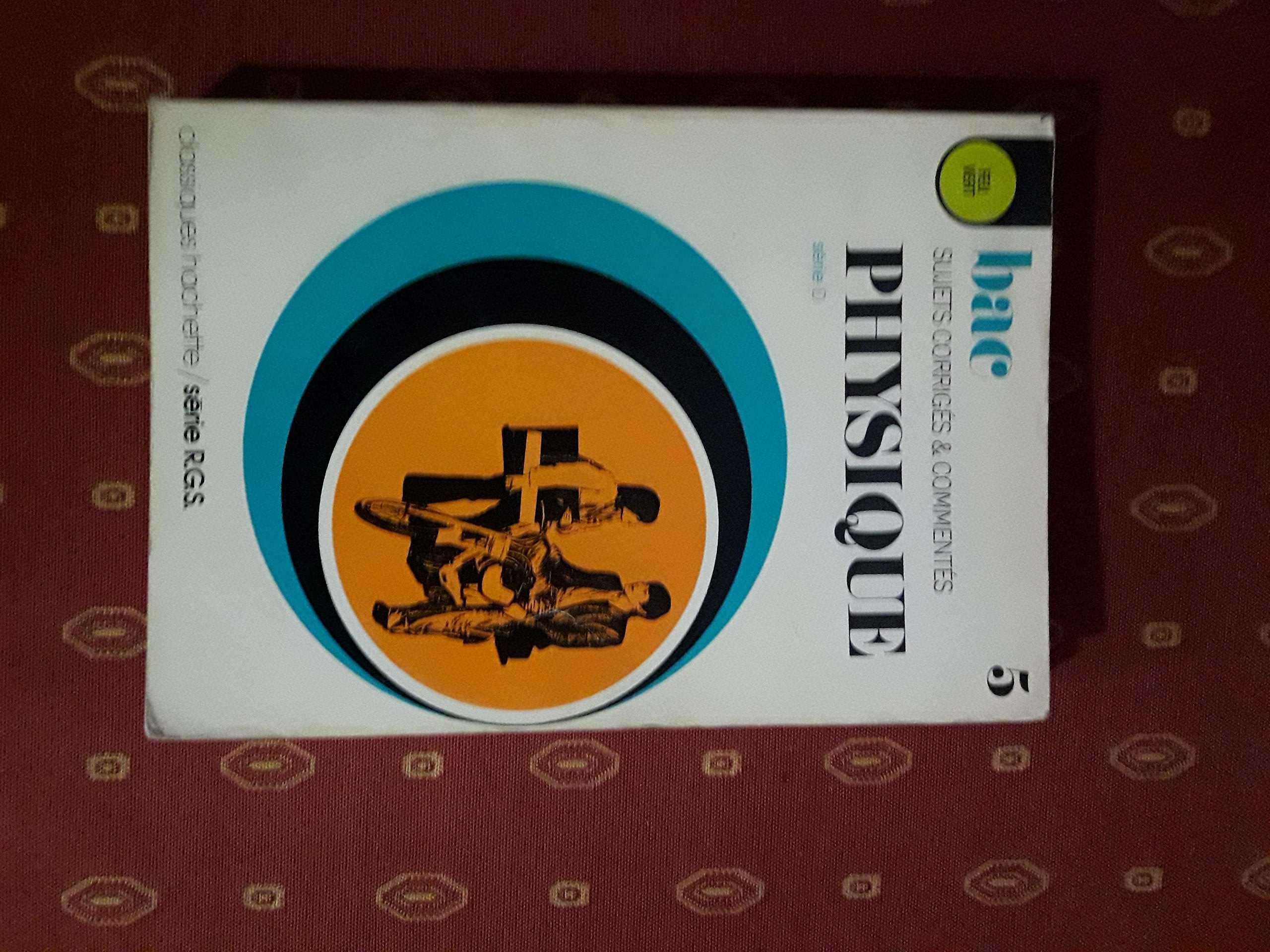 BAC 78/ MATHEMATIQUES - SUJETS CORRIGES ET COMMENTES - SERIE D / COLLECTION FEU VERT / SERIE R.A.S. Books