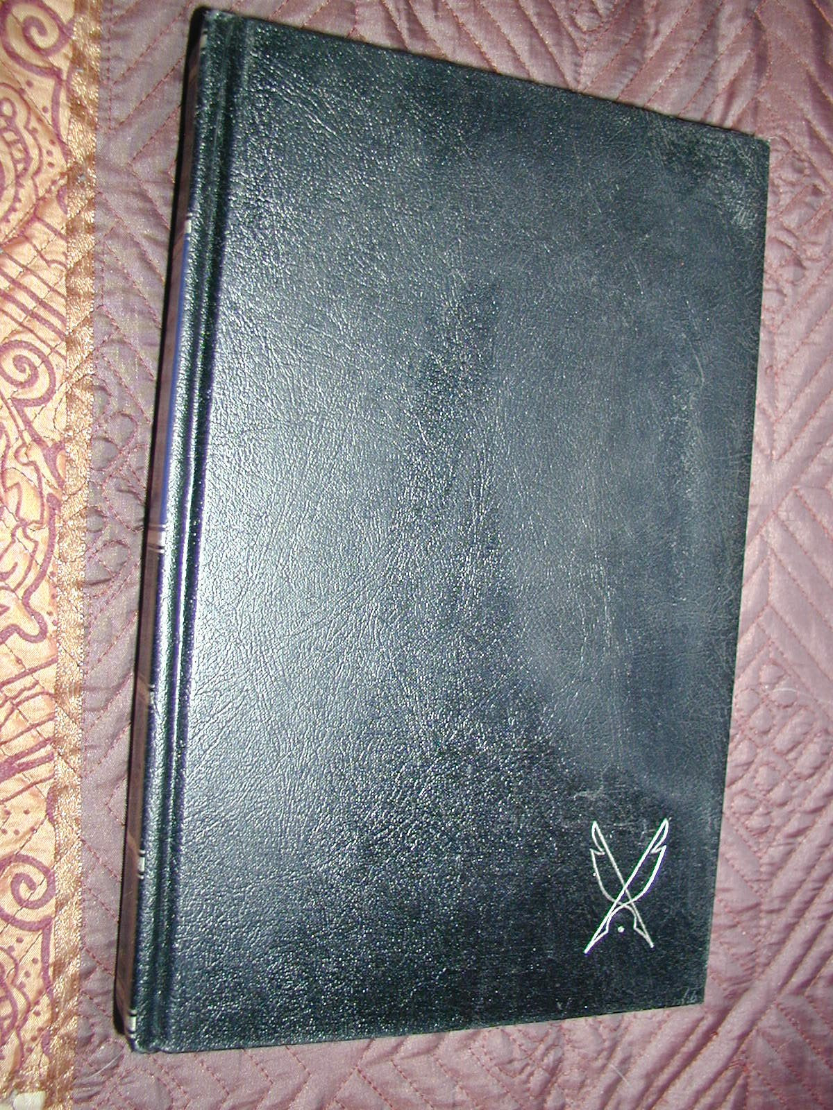 ROBINSON CRUSOE Books
