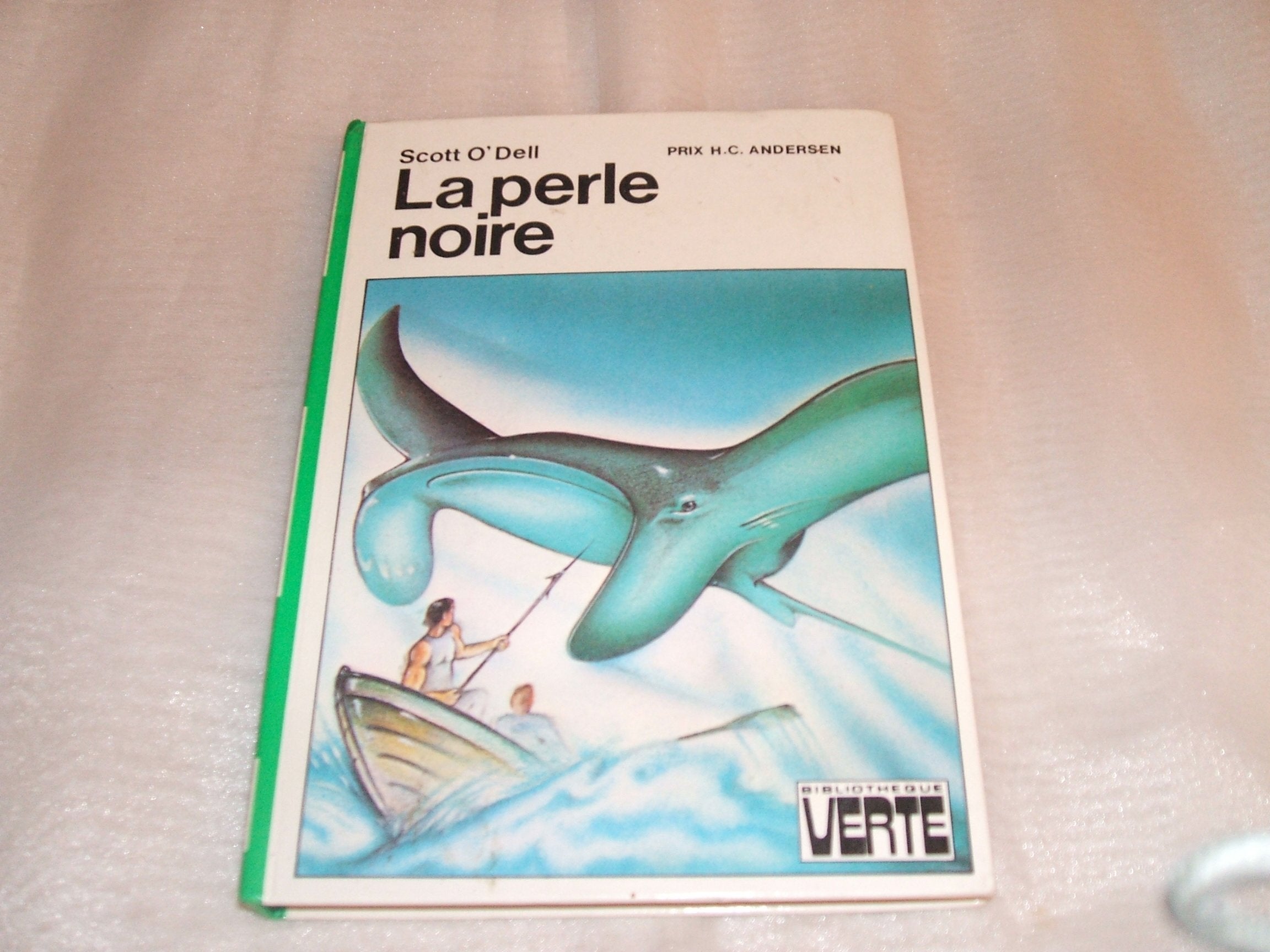 La perle noire : Collection : Bibliothèque verte cartonnée & illustrée : Prix H. C. Andersen Books
