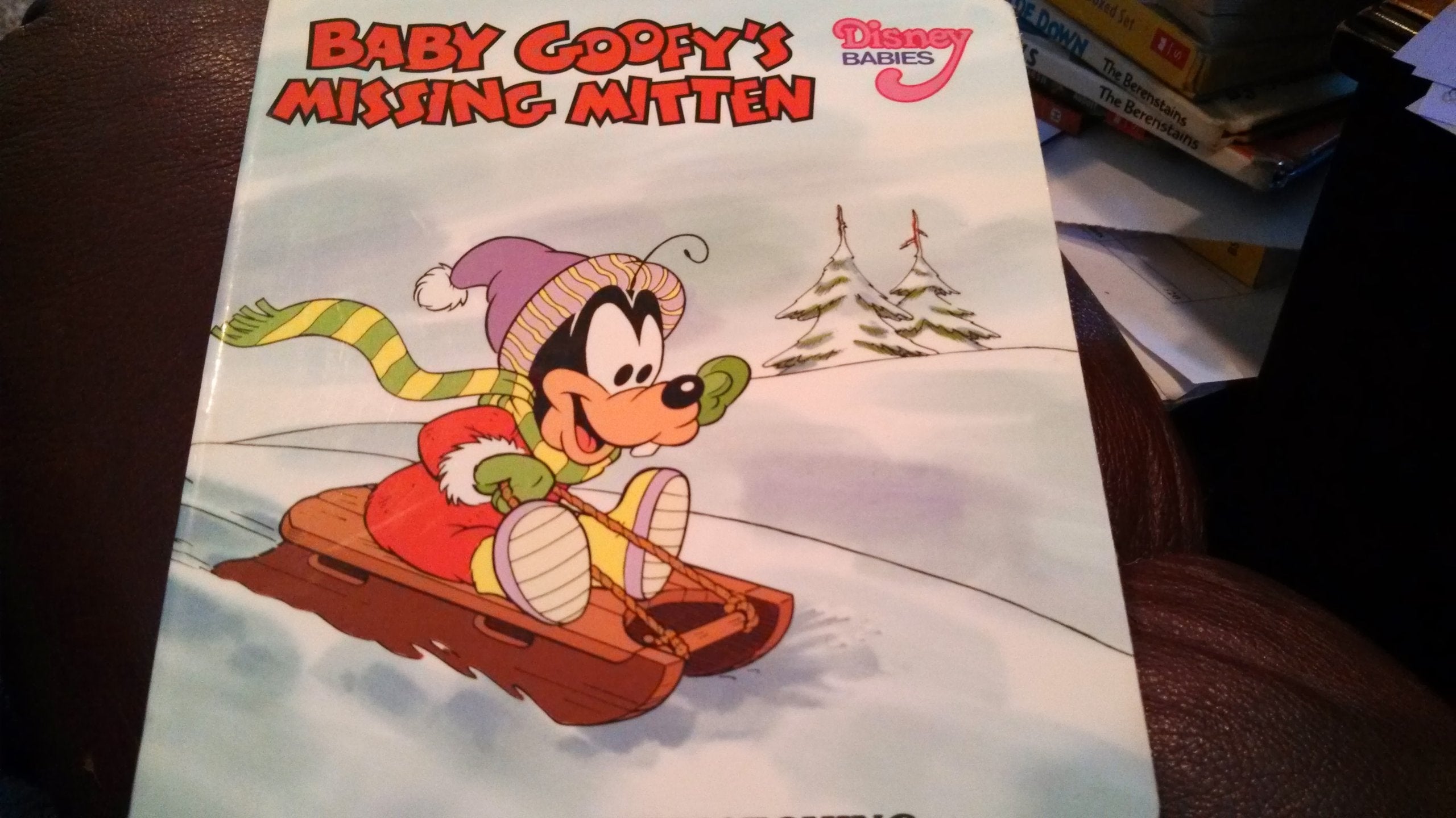 Baby Goofy's Missing Mitten: A Book About Matching (Disney Babies) Books