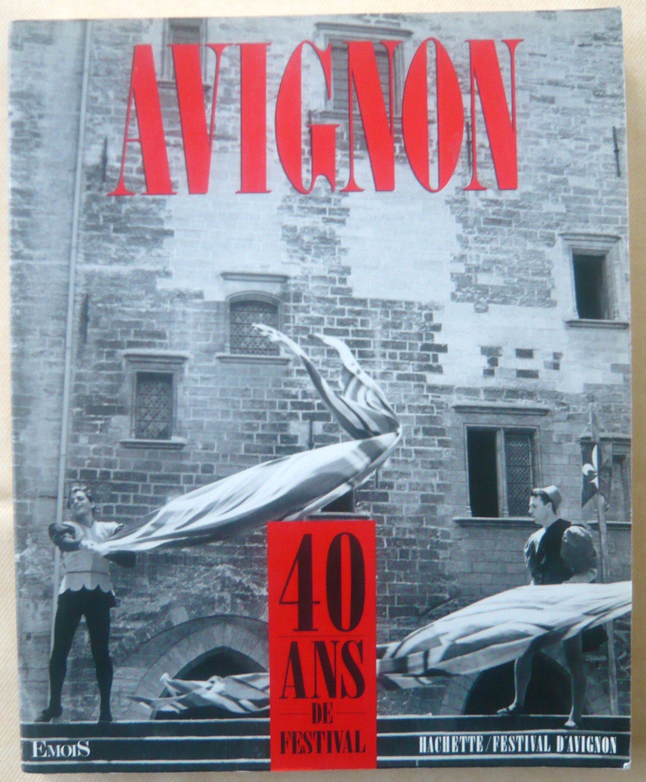 Avignon Books
