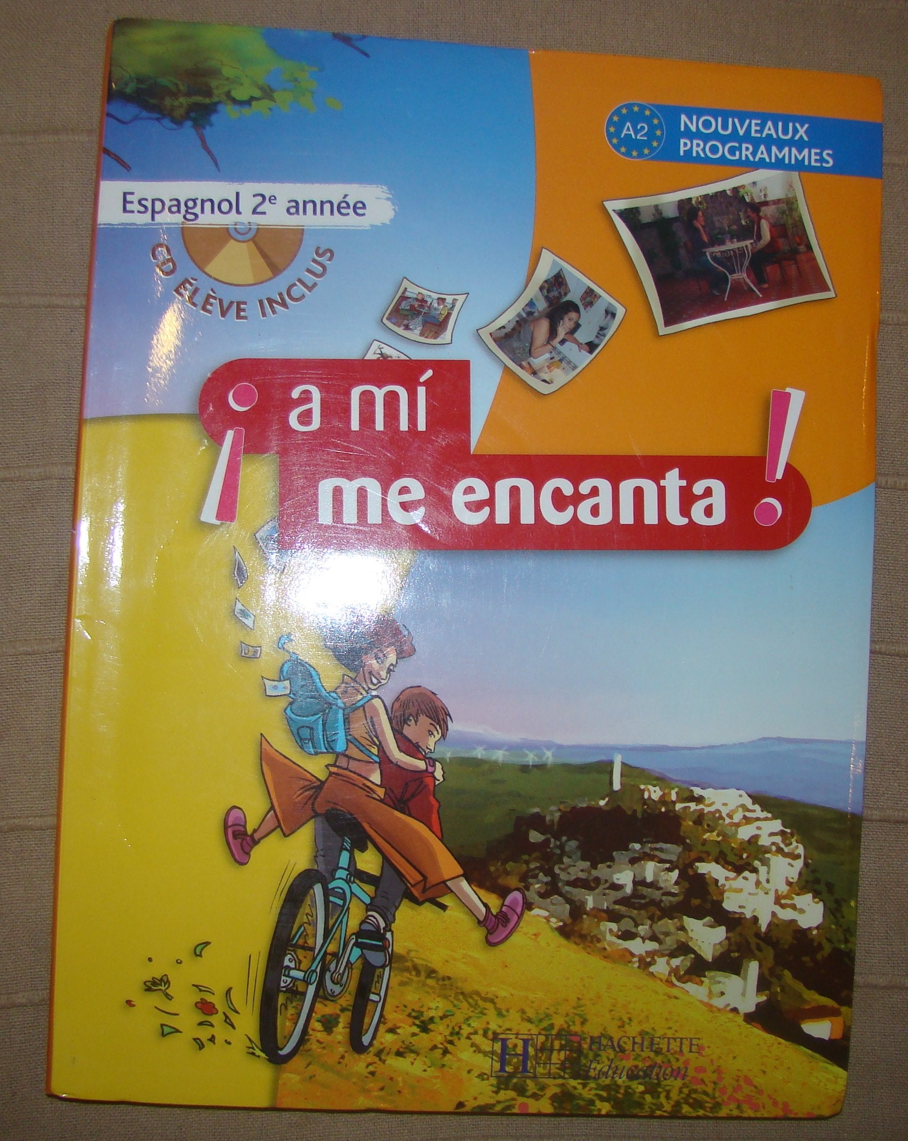 A mi me encanta Espagnol 2ème année: Livre de l'élève Professional & Reference Books