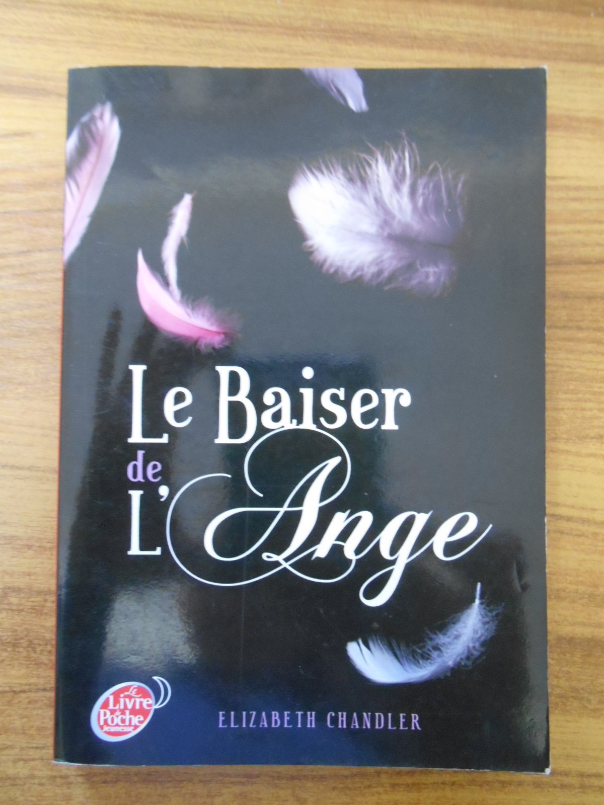 Le Retour de l'ange - Tome 1 - Le Baiser Fiction