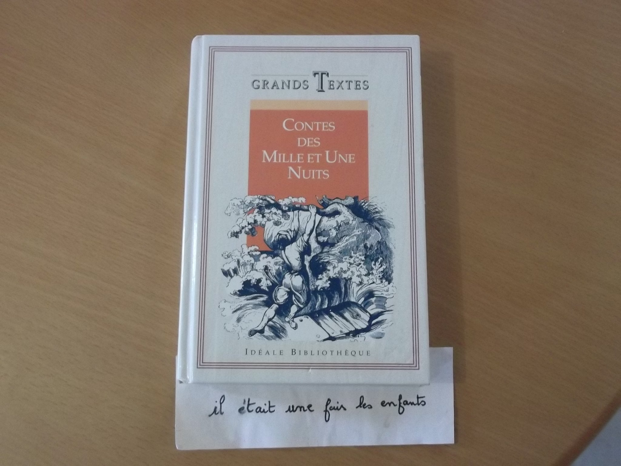 Contes des mille et une nuits book