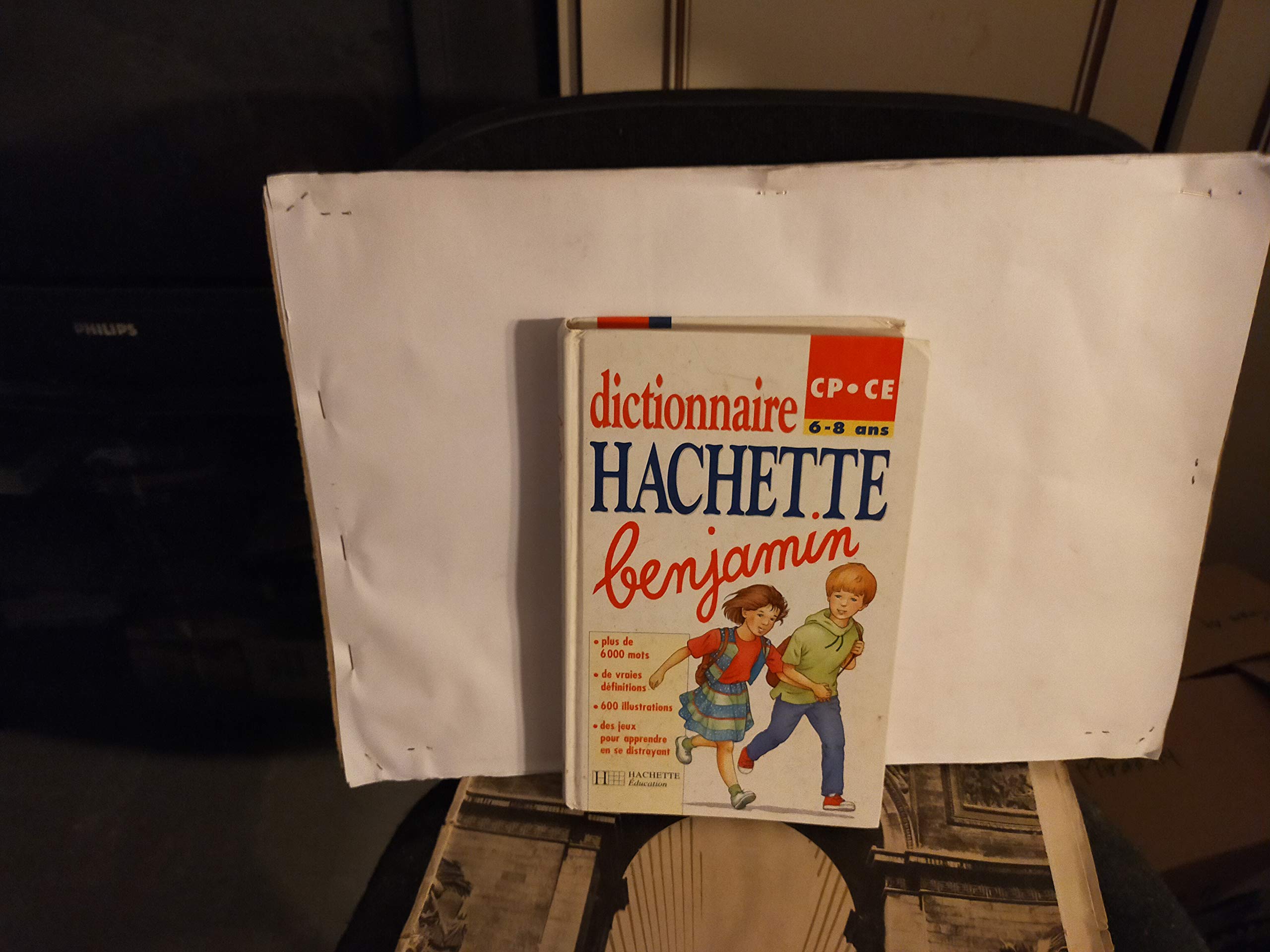 Dictionnaire Hachette benjamin: CP-CE, 6-8 ans Books