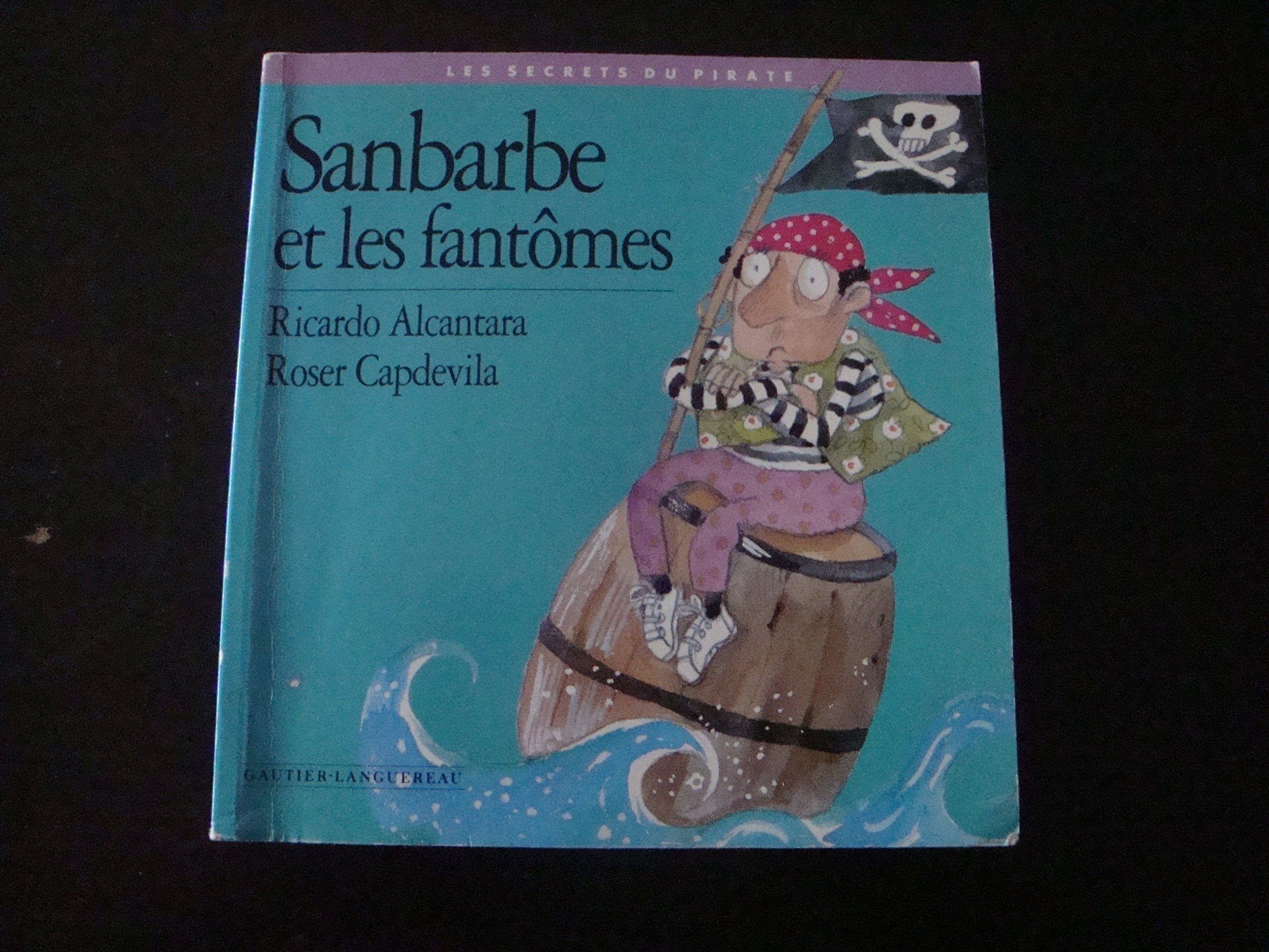 Sanbarbe et les fantômes Books