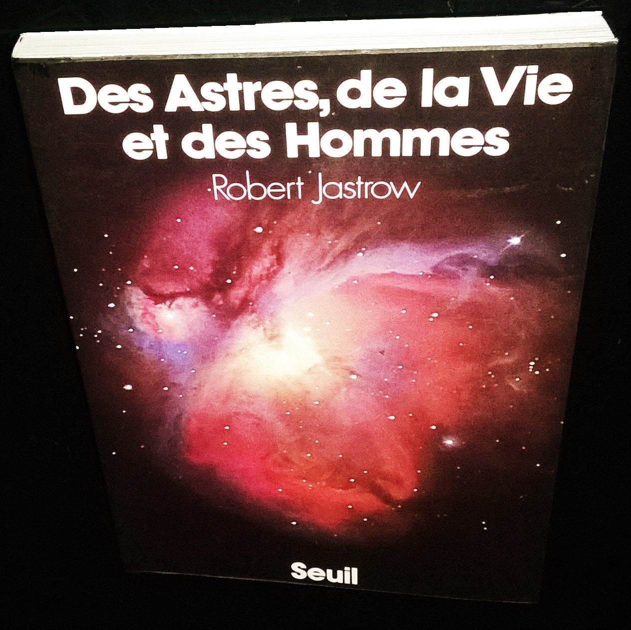 Des astres, de la vie et des hommes book
