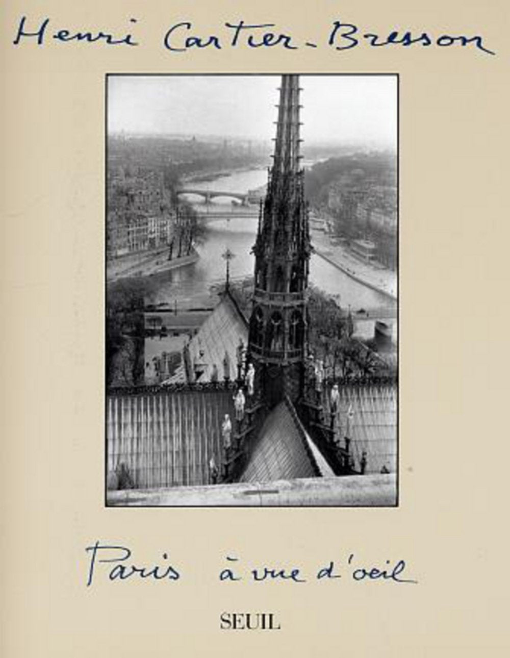 Paris à vue d'oeil book
