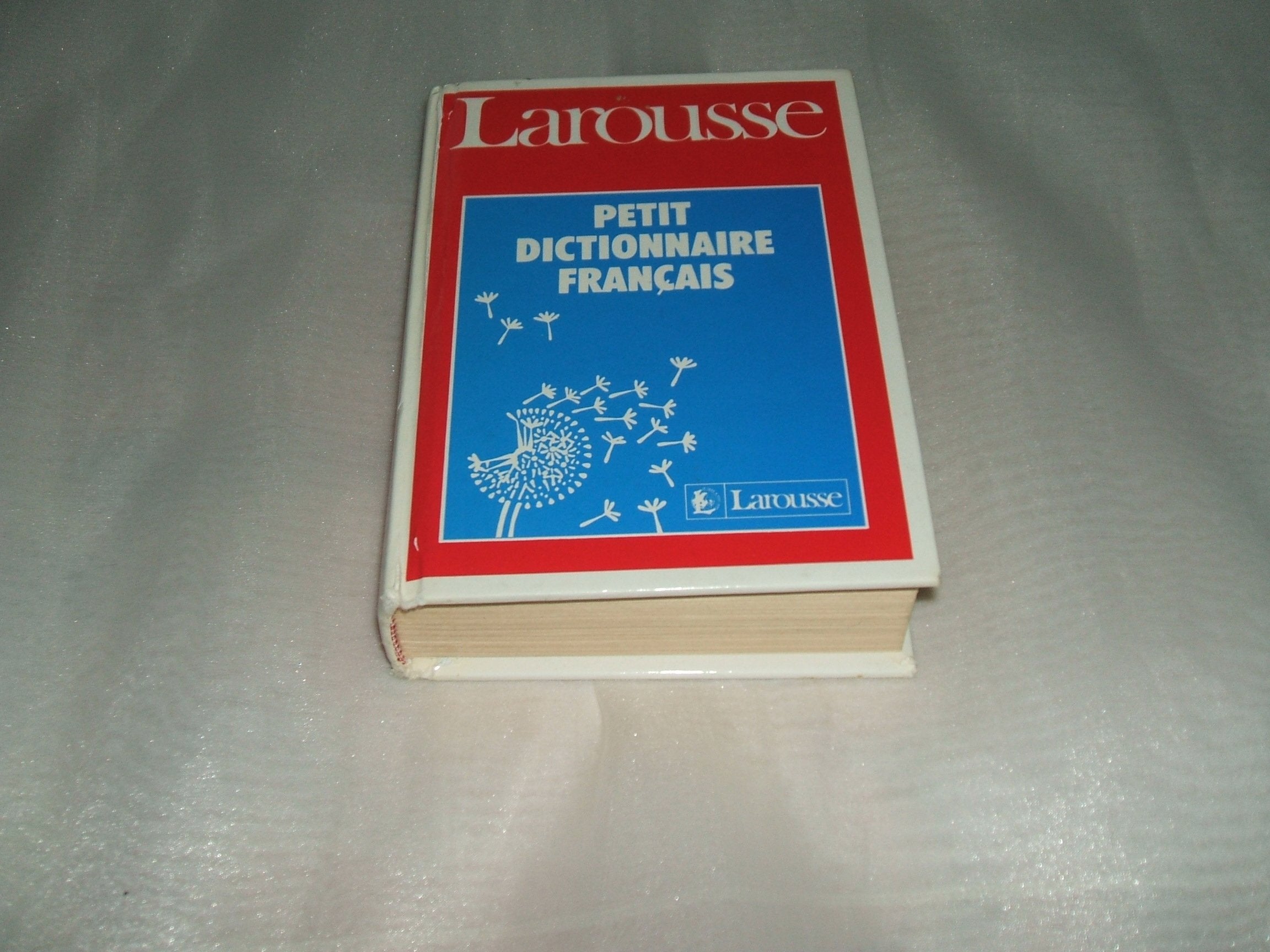 Petit dictionnaire français Larousse Books