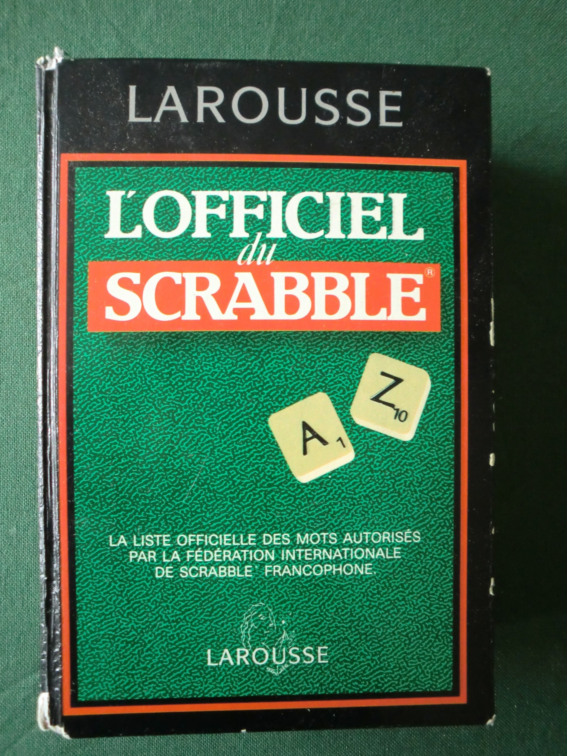 L'officiel du Scrabble: Le compagnon des jeux de lettres Books