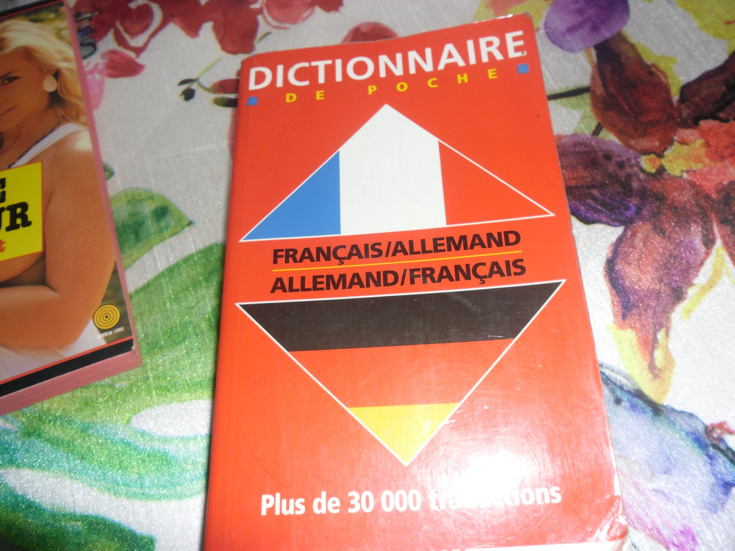 Dictionnaire de poche français-allemand premier prix (Larousse de Poche) Books
