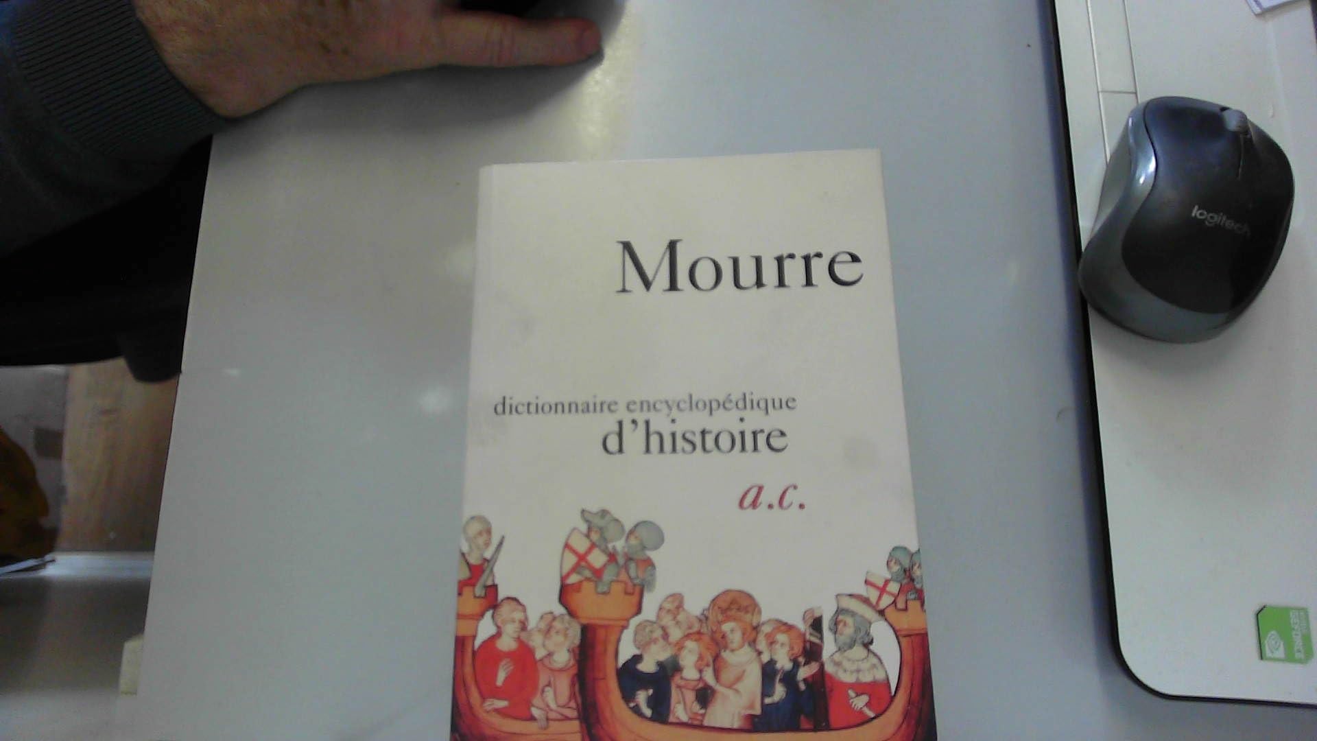 Dictionnaire Encyclopedique D'Histoire. Volume 1, A.C. Books