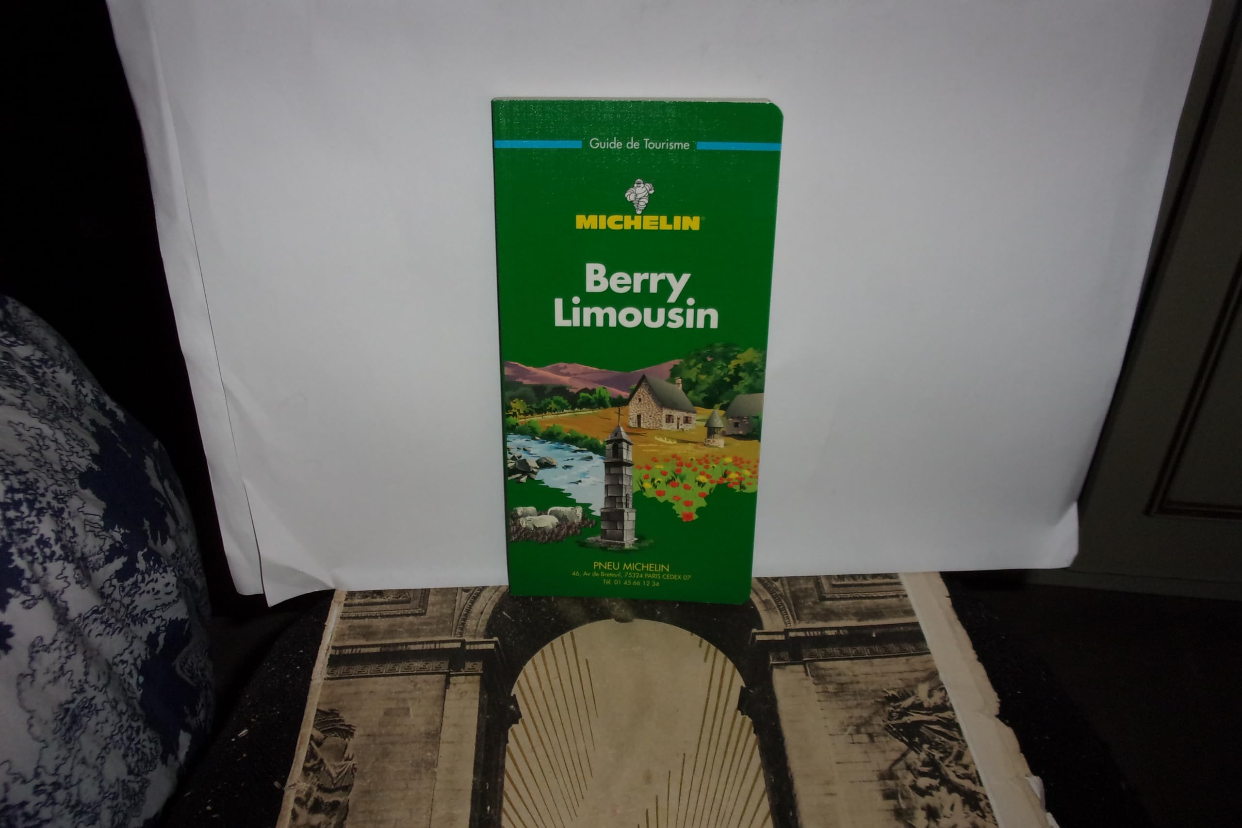 Michelin the Green Guide Berry/Limousin (Michelin Green Guide) Leisure, Home & Garden