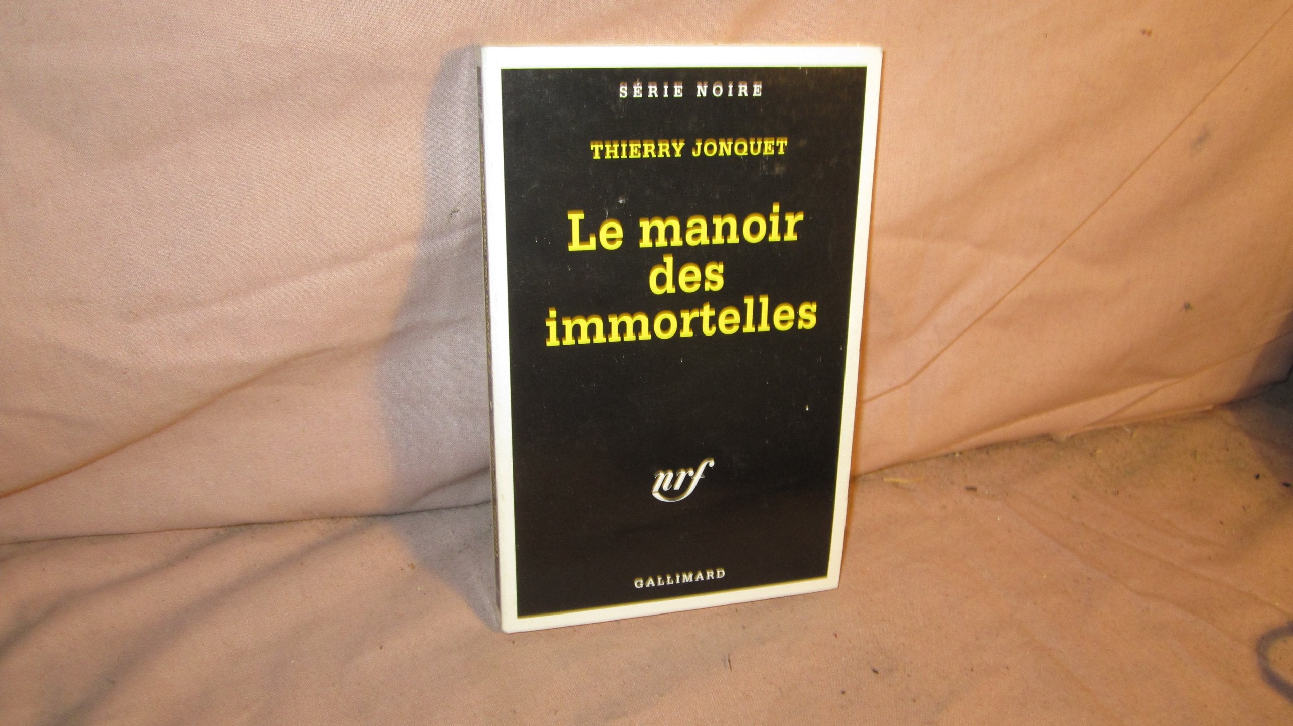 Le Manoir des immortelles book