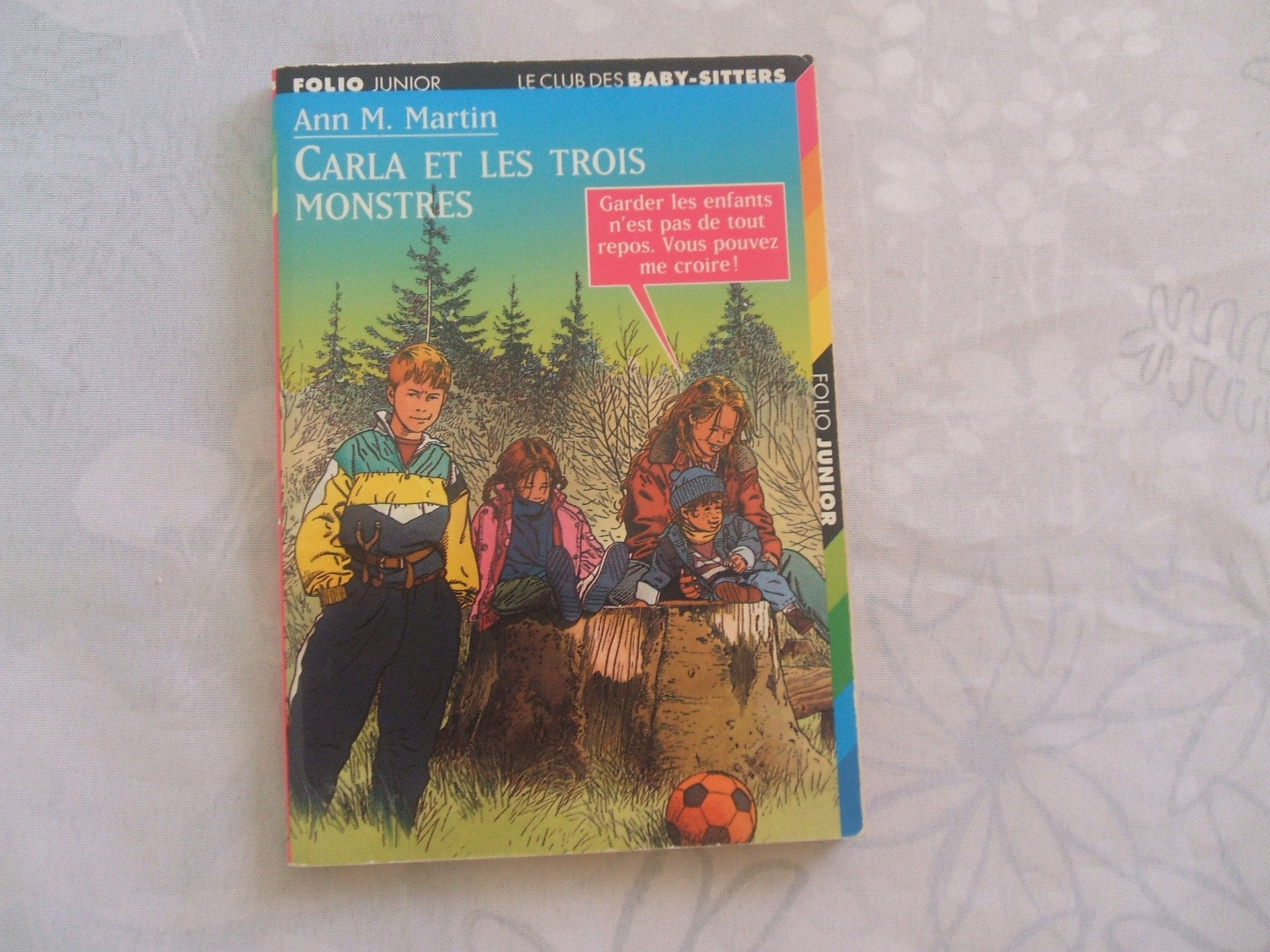 Carla et les trois monstres Books