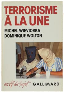 Terrorisme à la une: Média, terrorisme et démocratie book
