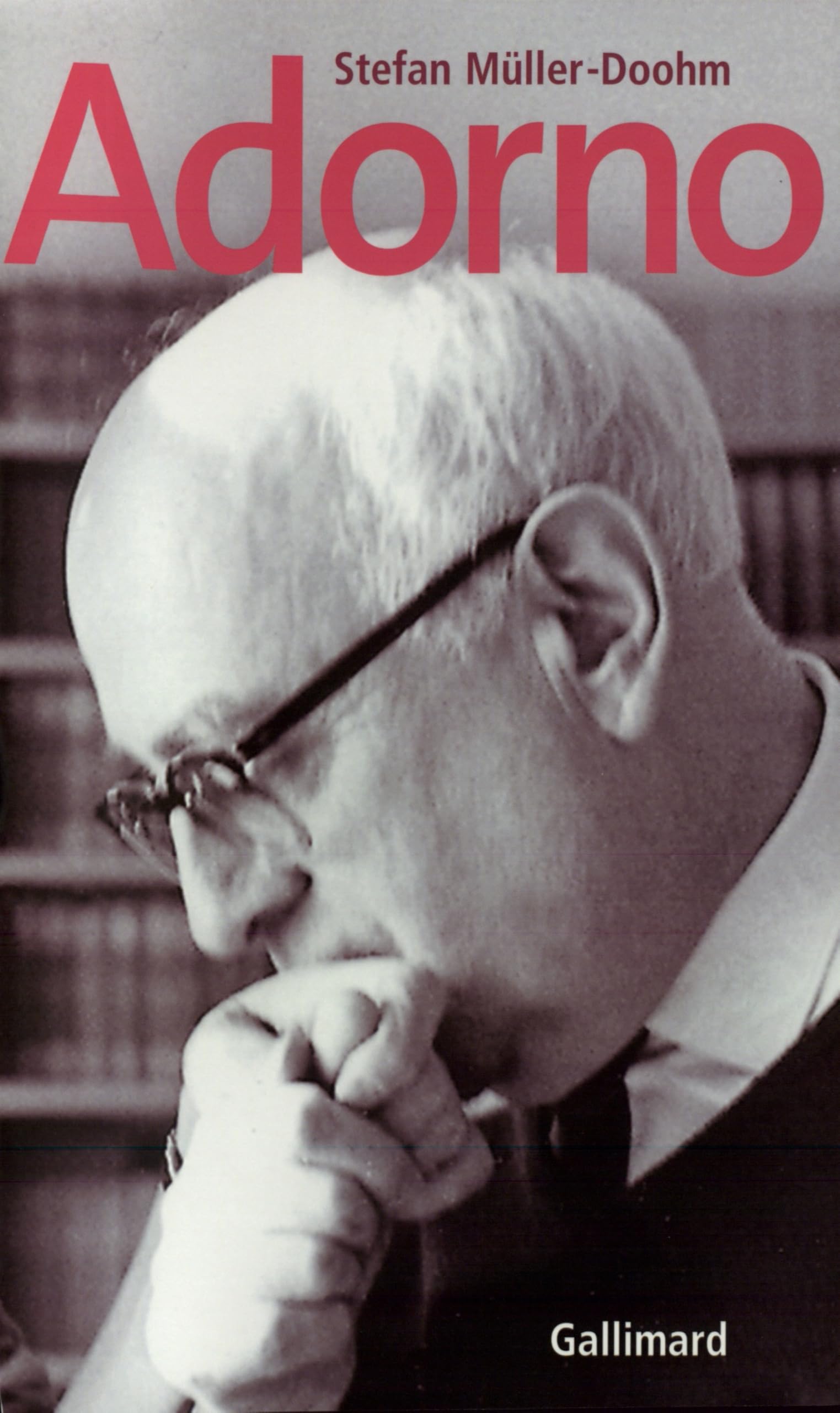 Adorno: Une biographie Essays & Short Stories
