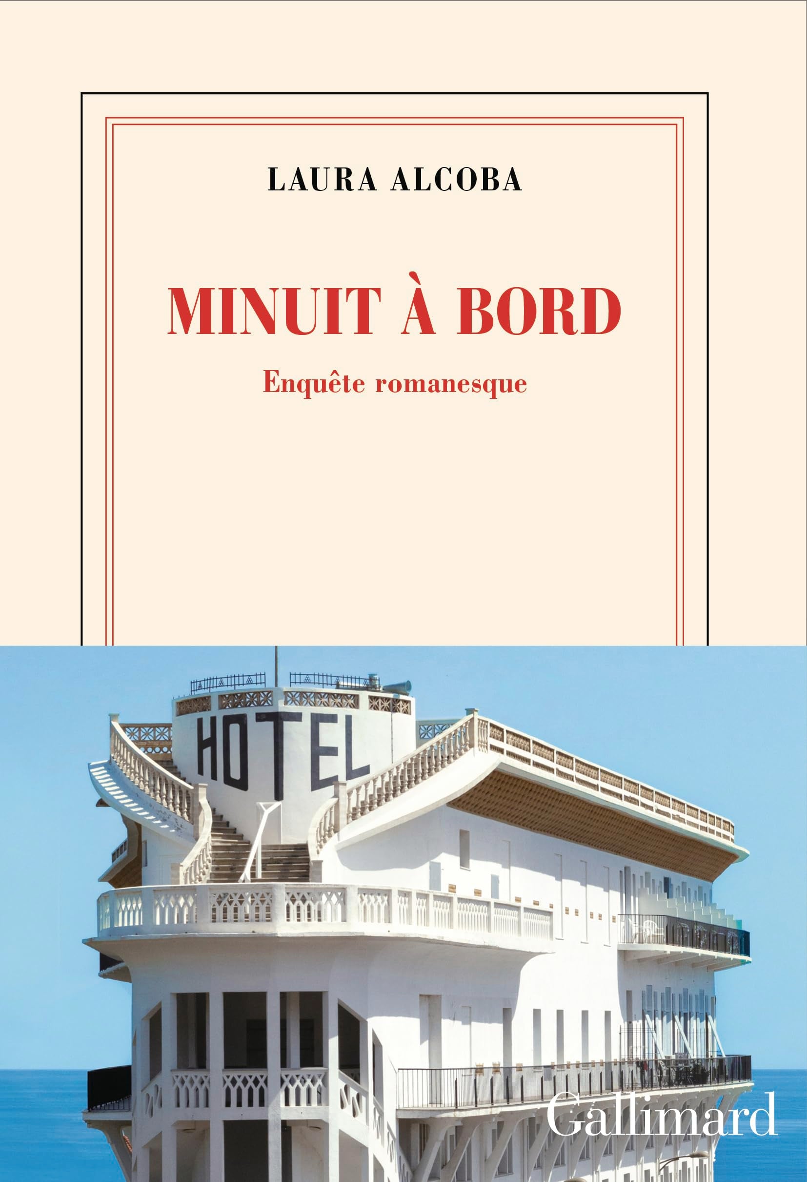 Minuit à bord: Enquête romanesque Contemporary literature