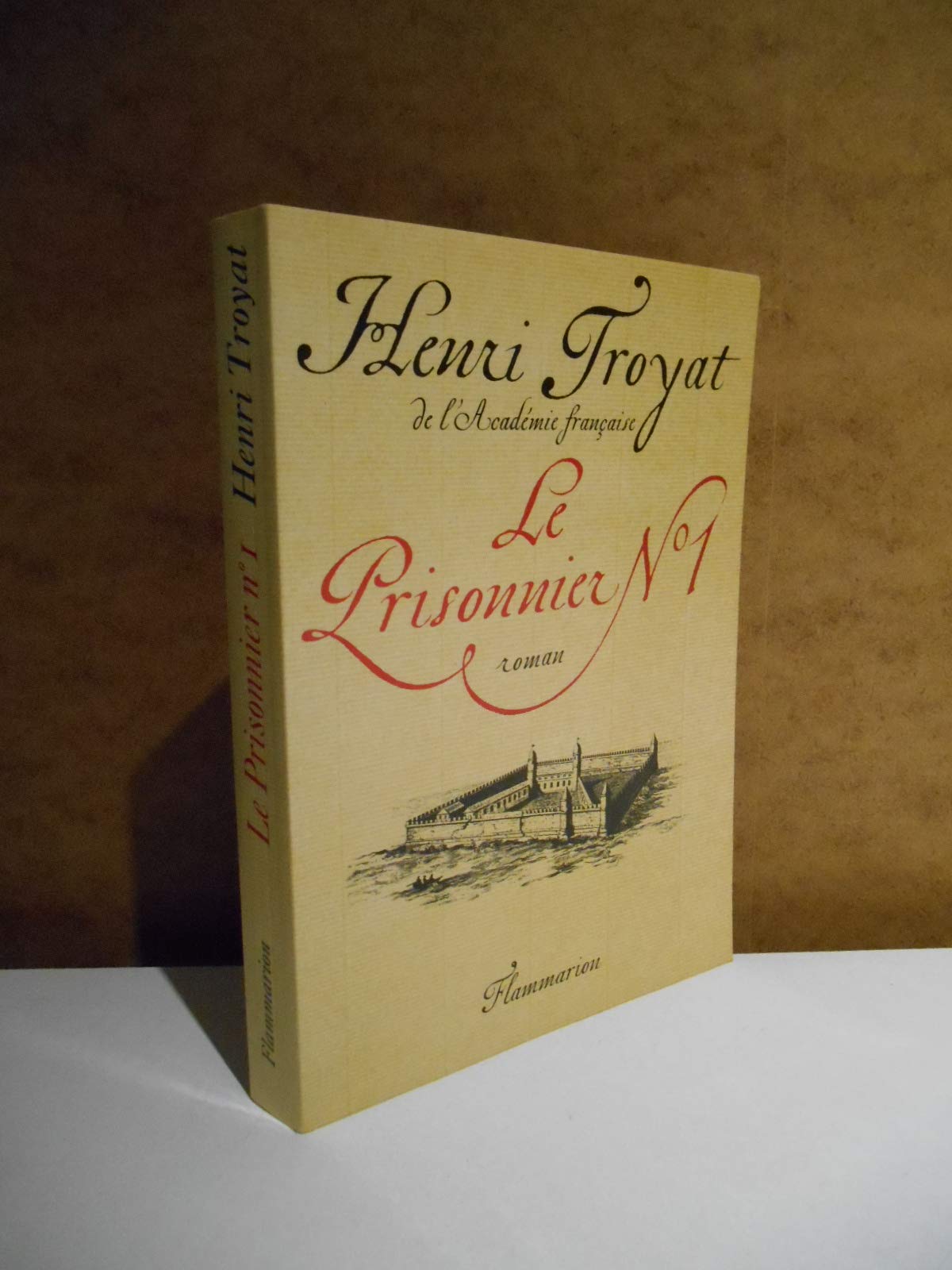 Prisonnier (Le), n° 1 book