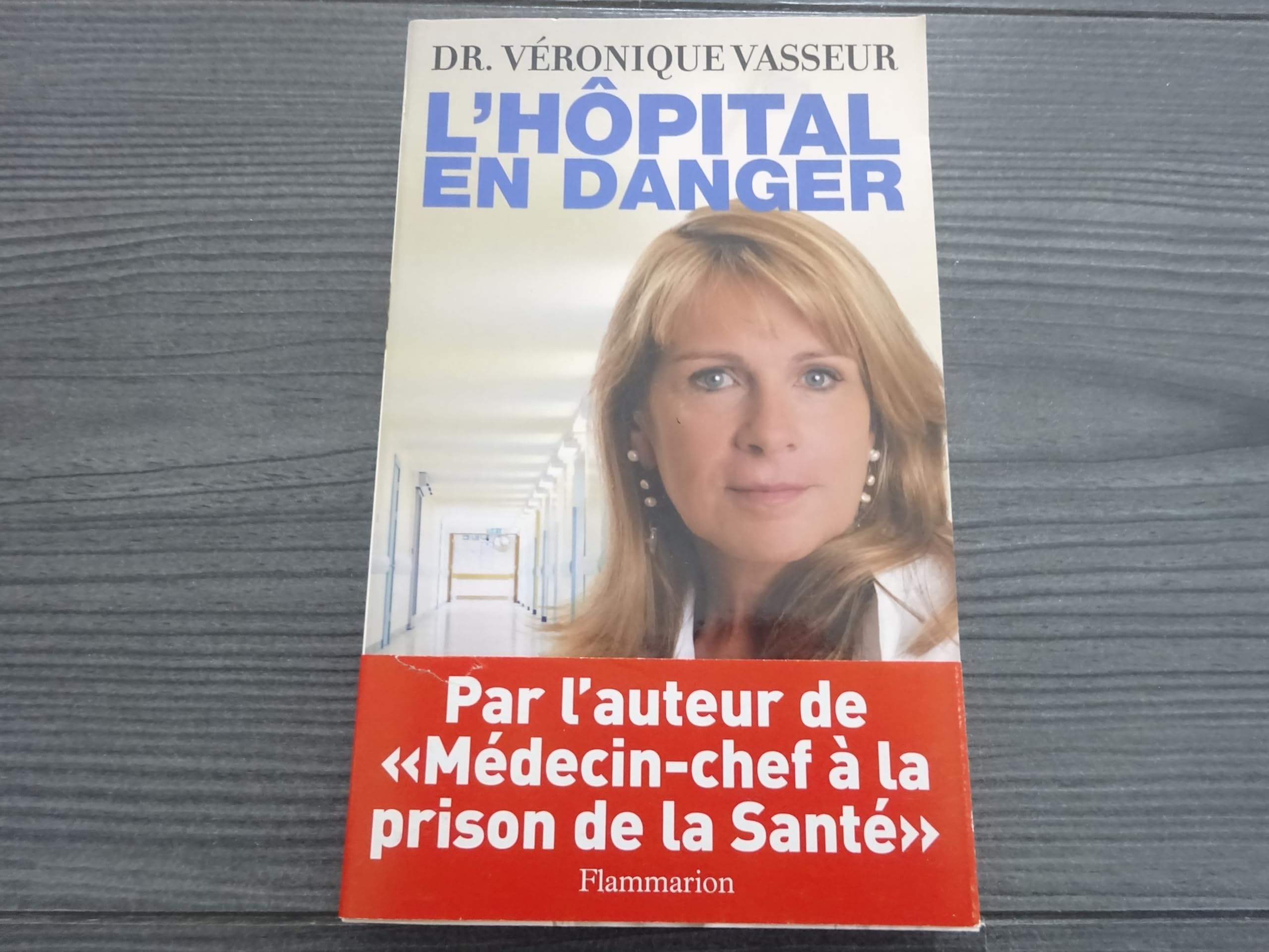 L'Hôpital en danger Essays & Short Stories