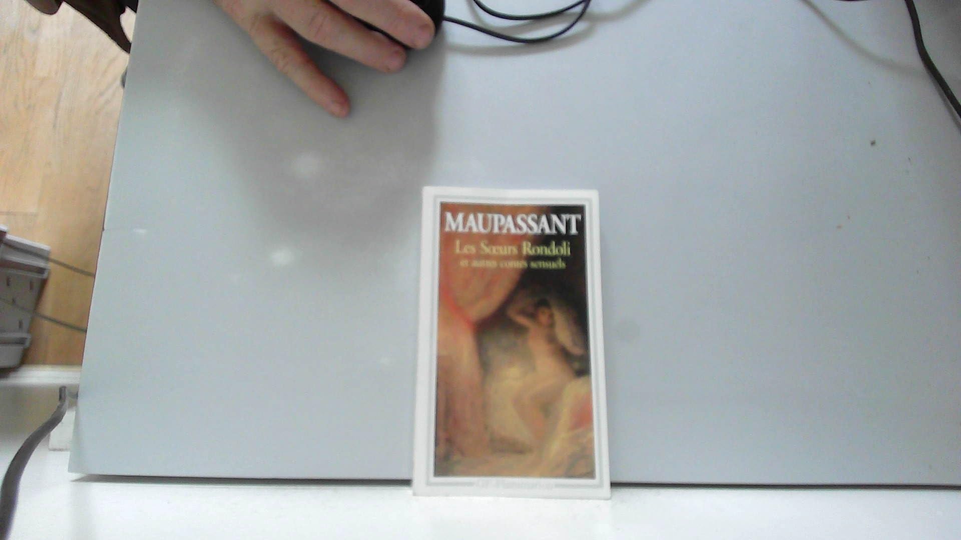 Les Soeurs Rondoli et autres contes sensuels book