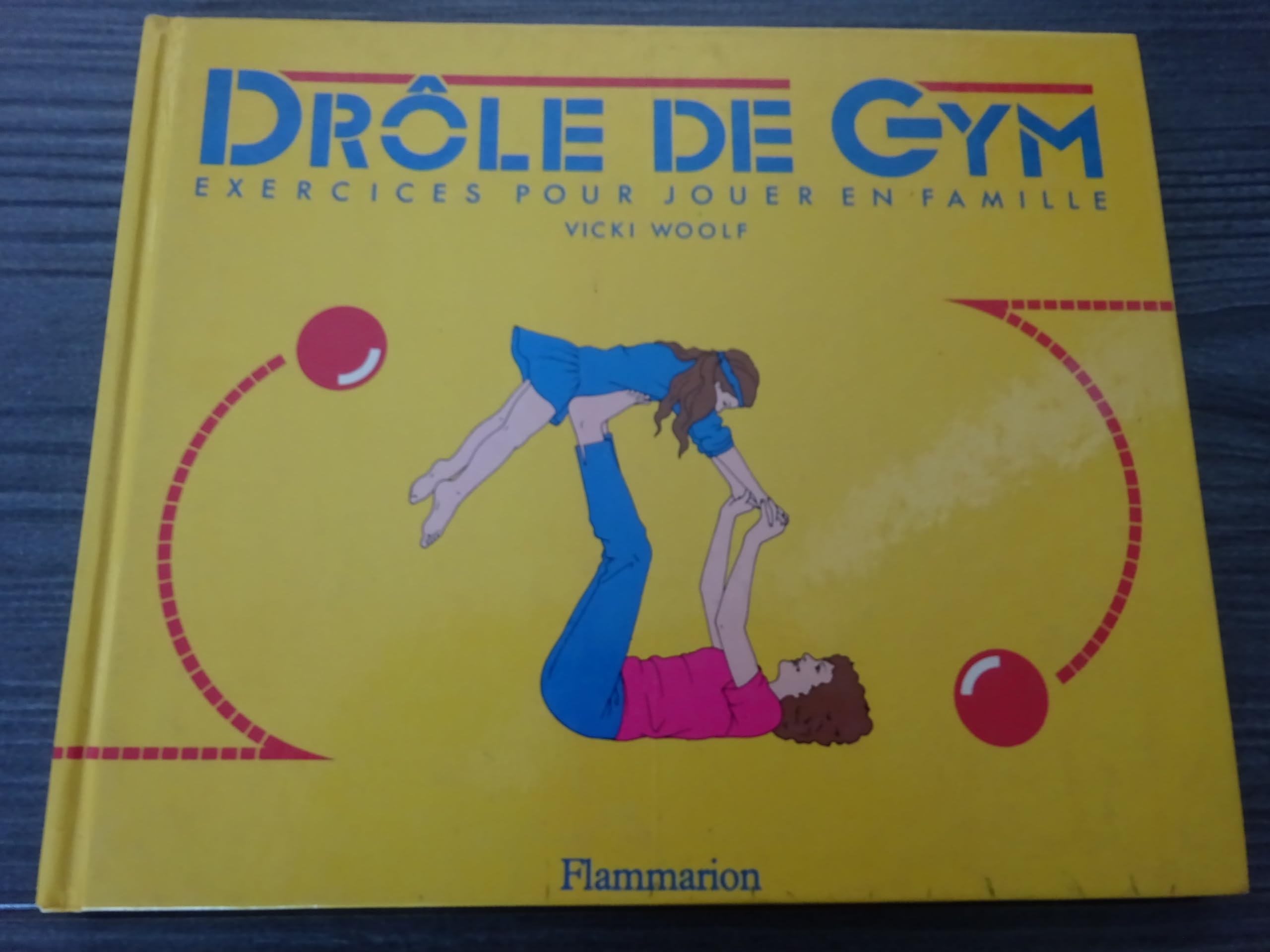 Drole de gym exercices pour jouer en famille Film, Art & Culture