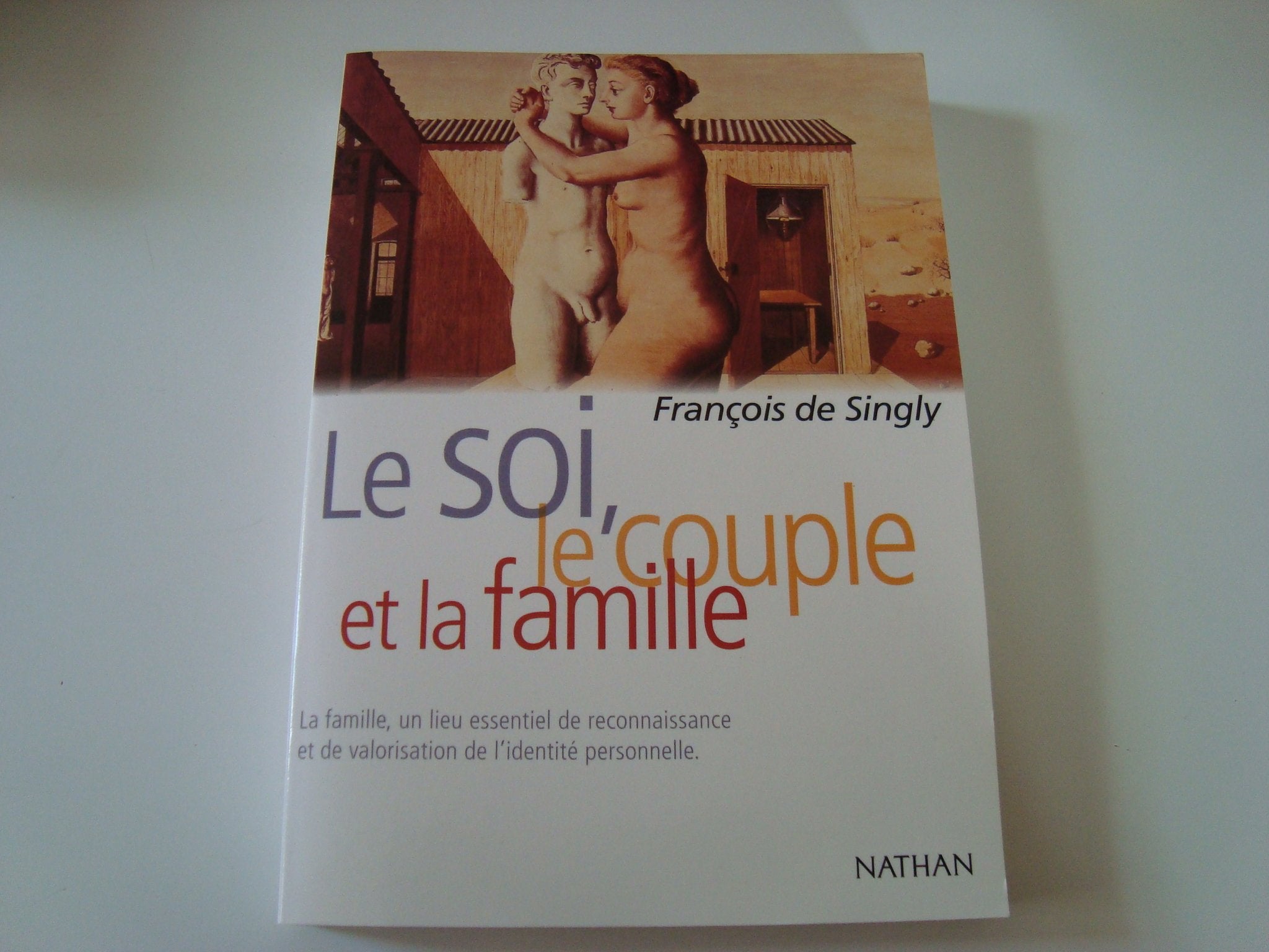 Le soi, le couple et la famille book