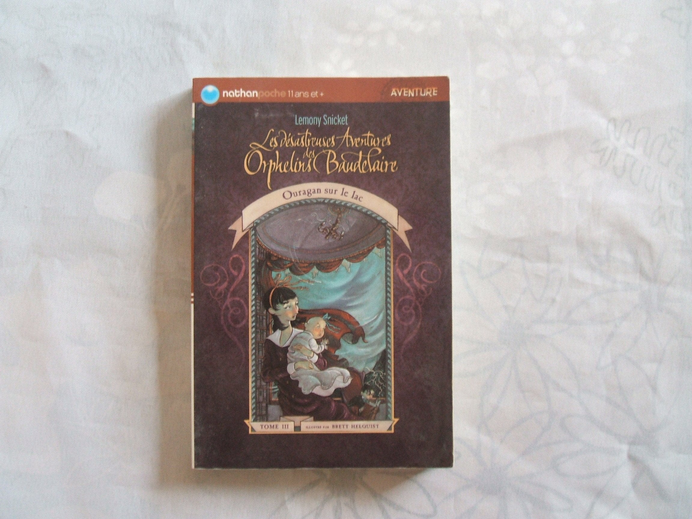 Les désastreuses Aventures des Orphelins Baudelaire, tome 3 : Ouragan sur le lac Books