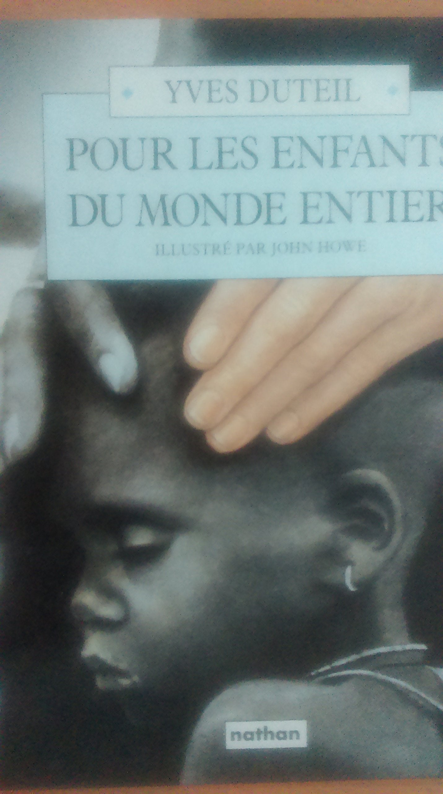 Pour les enfants du monde entier book