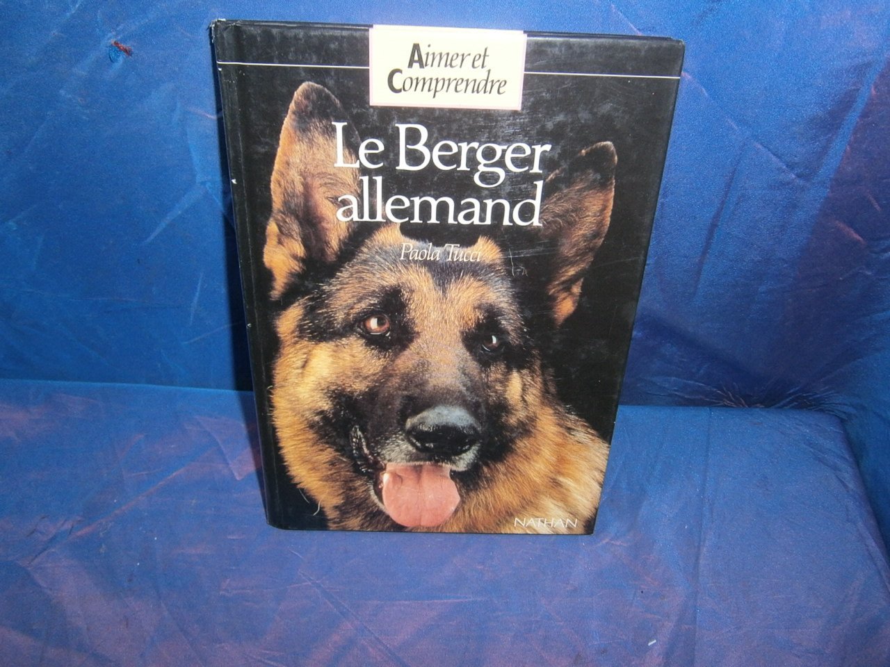 Le Berger allemand book