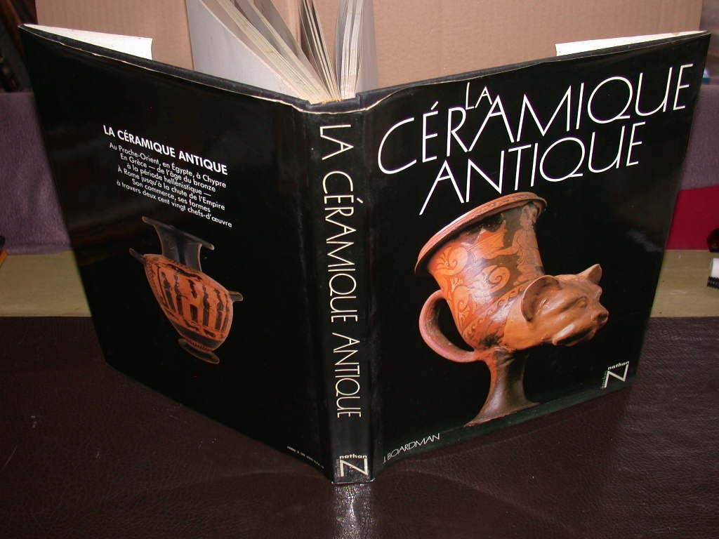 La Céramique antique (Beaux livres Nathan) book