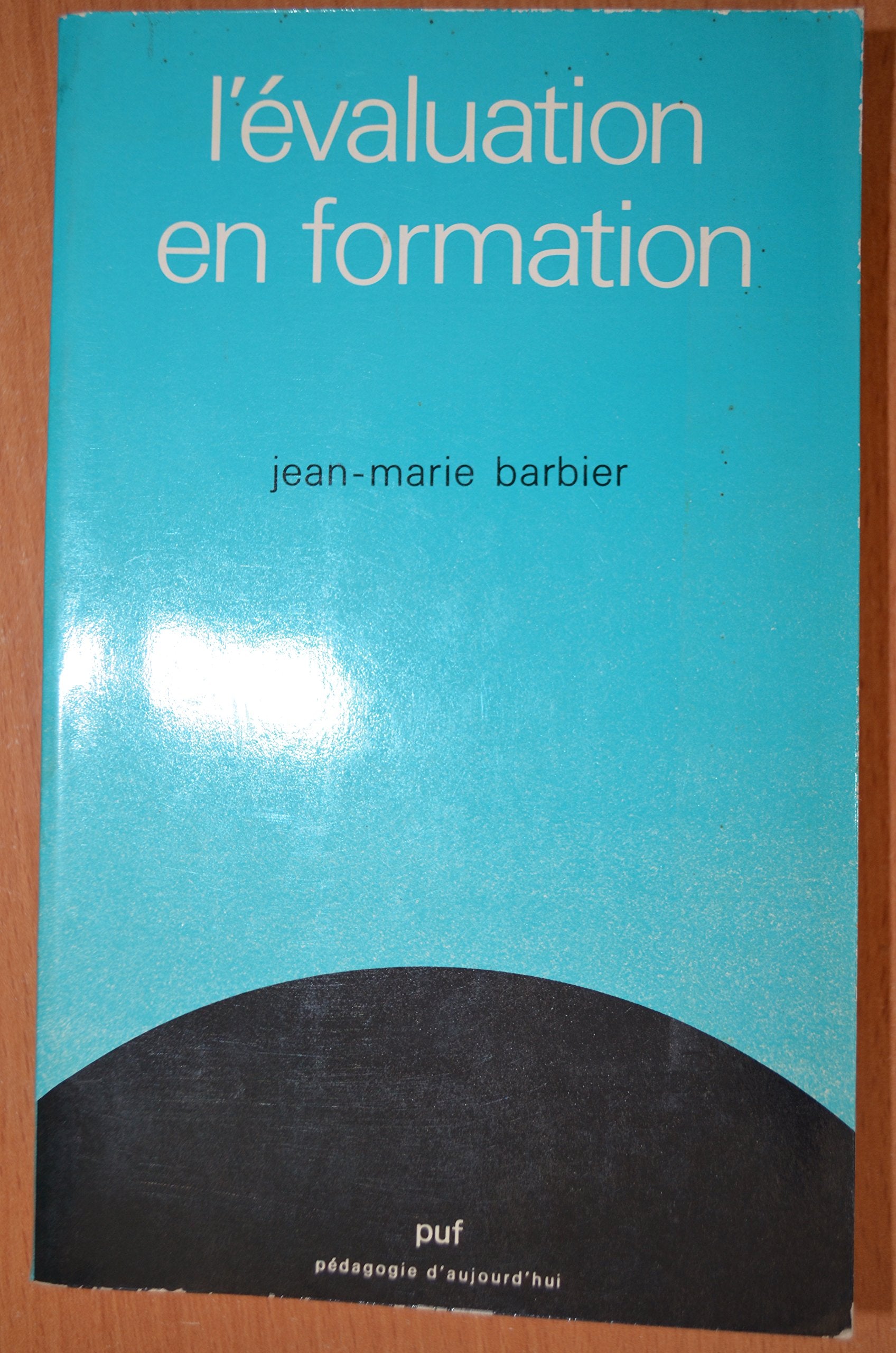 Evaluation en formation (l') book