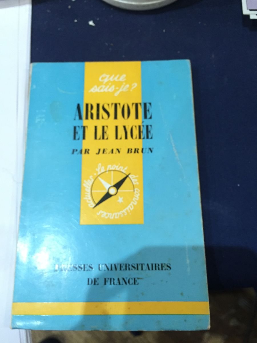 Aristote et le lycee Books