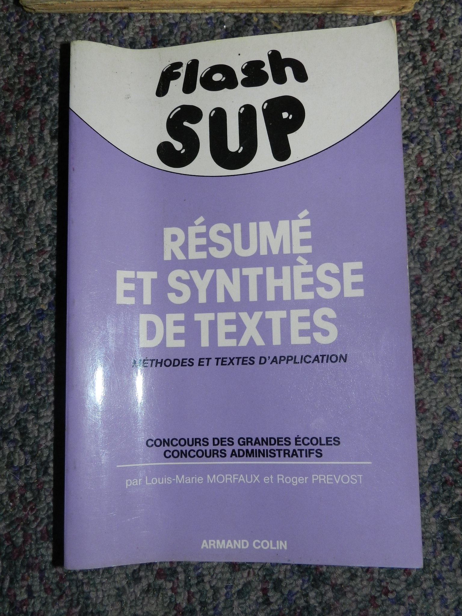 flash sup - résumé et synthèse de textes book